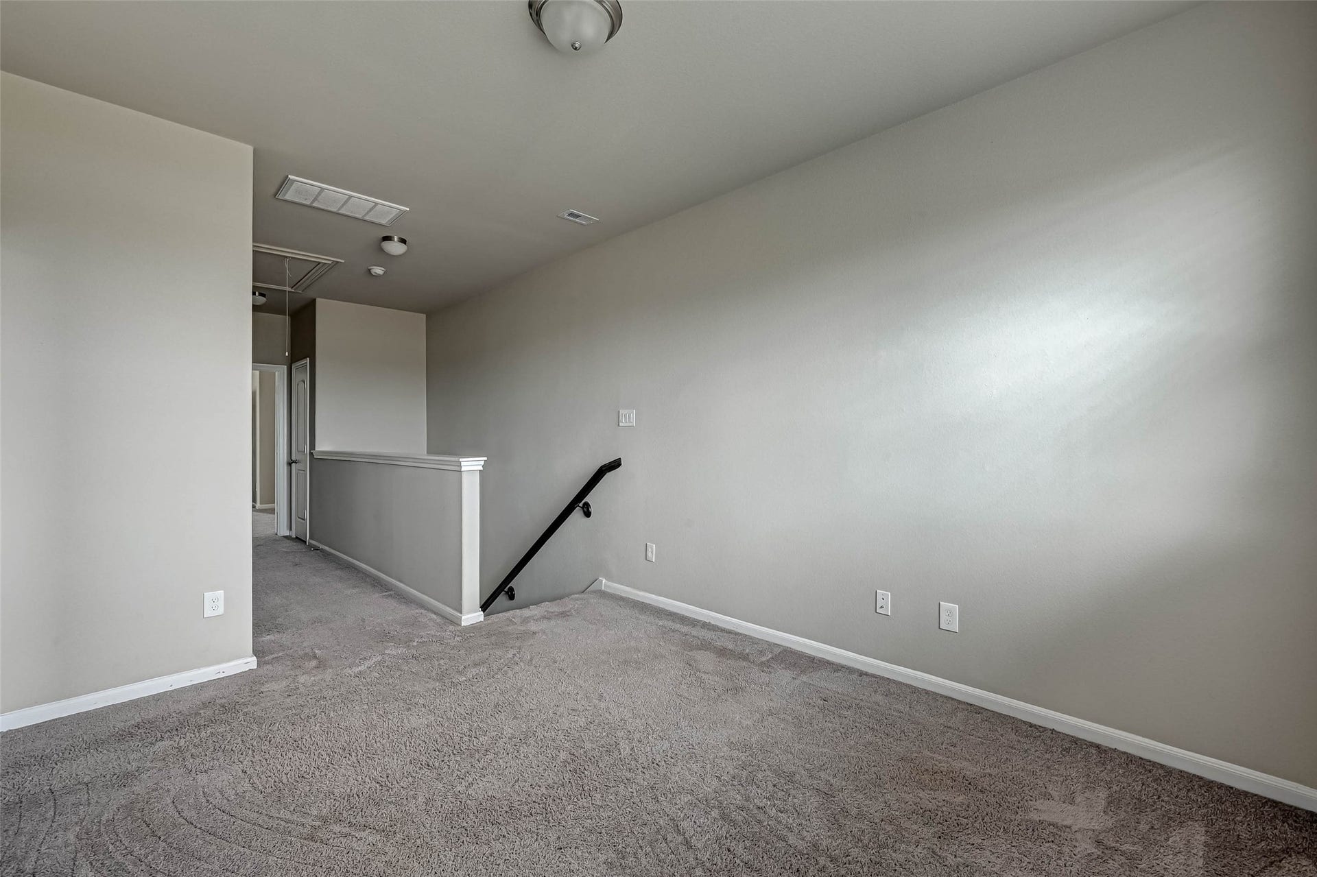 315 Biltmore Loop, Montgomery, TX 77316
