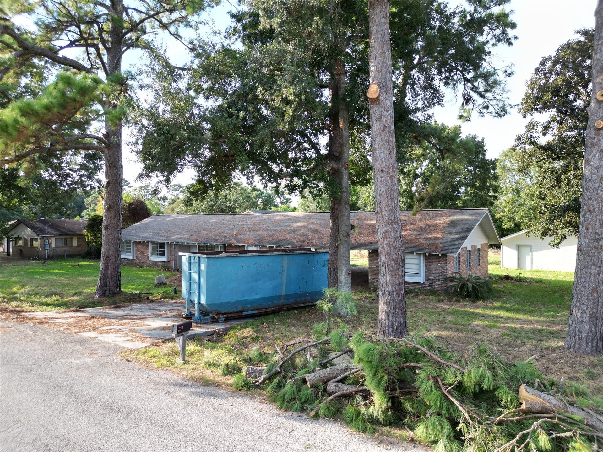614 Pine Circle, Pasadena, TX 77586 614 Pine Circle, Pasadena, TX 77586