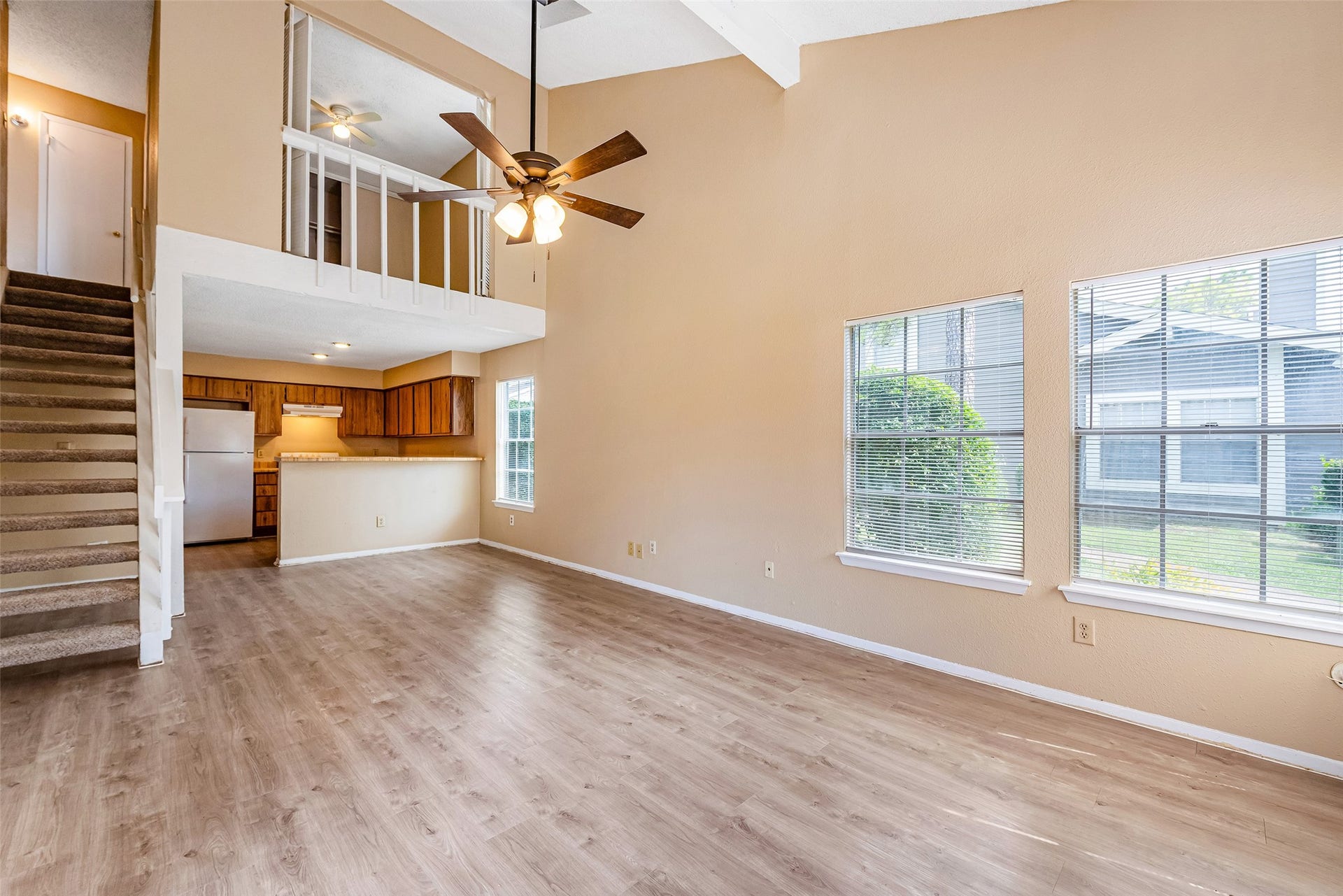 6315 Cattails Lane, Houston, TX 77035 New Luxury Vinyl plank