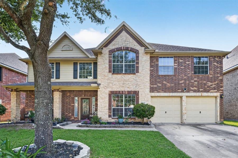 Property photo for 2221 Tracy Way, Deer Park, TX