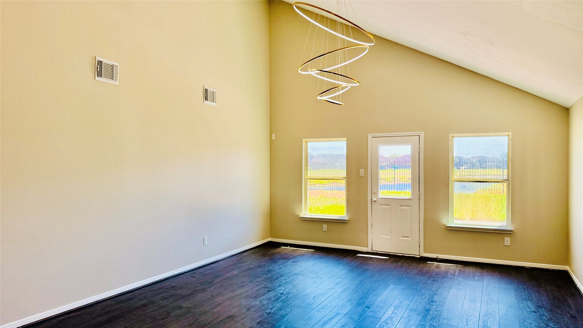 1947 Seville Mnr Manor, Fresno, TX 77545 1947 Seville Mnr Manor, Fresno, TX 77545