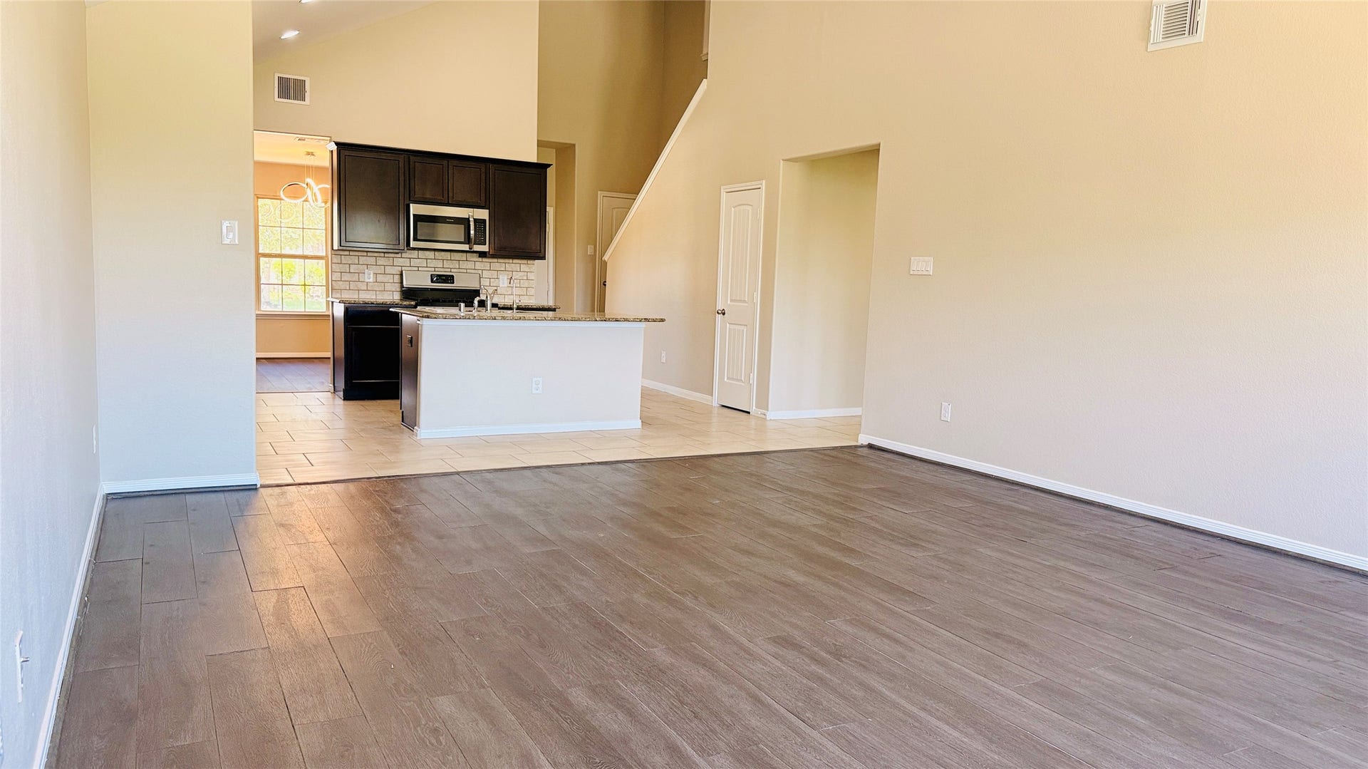 1947 Seville Mnr Manor, Fresno, TX 77545 1947 Seville Mnr Manor, Fresno, TX 77545