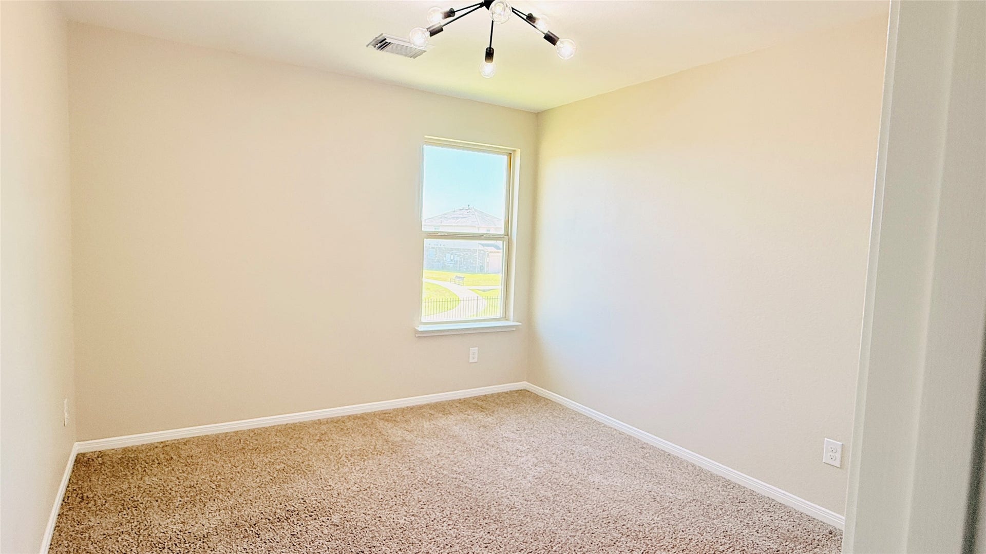 1947 Seville Mnr Manor, Fresno, TX 77545 1947 Seville Mnr Manor, Fresno, TX 77545