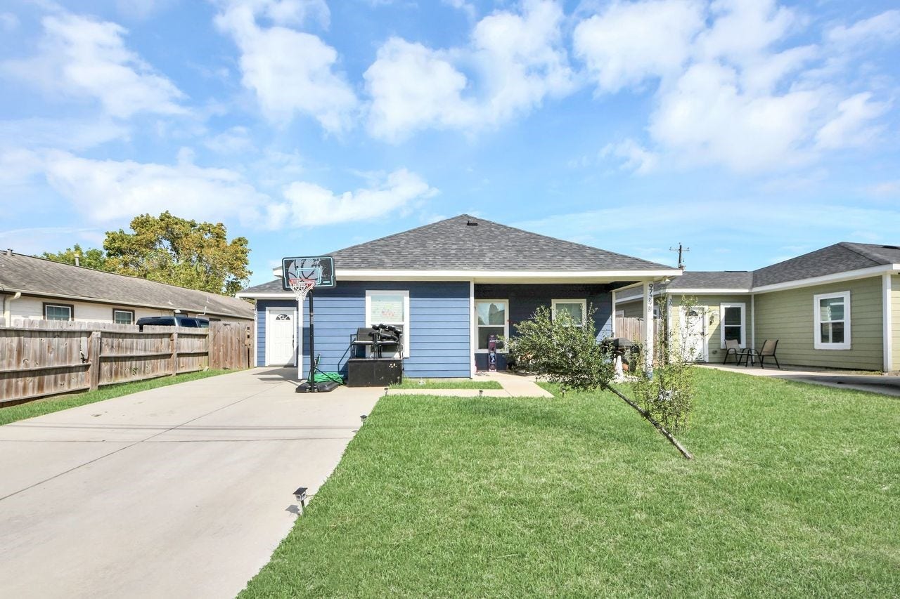 9739 Cargill Street, #A, Houston, TX 77029 9739 Cargill Street, #A, Houston, TX 77029
