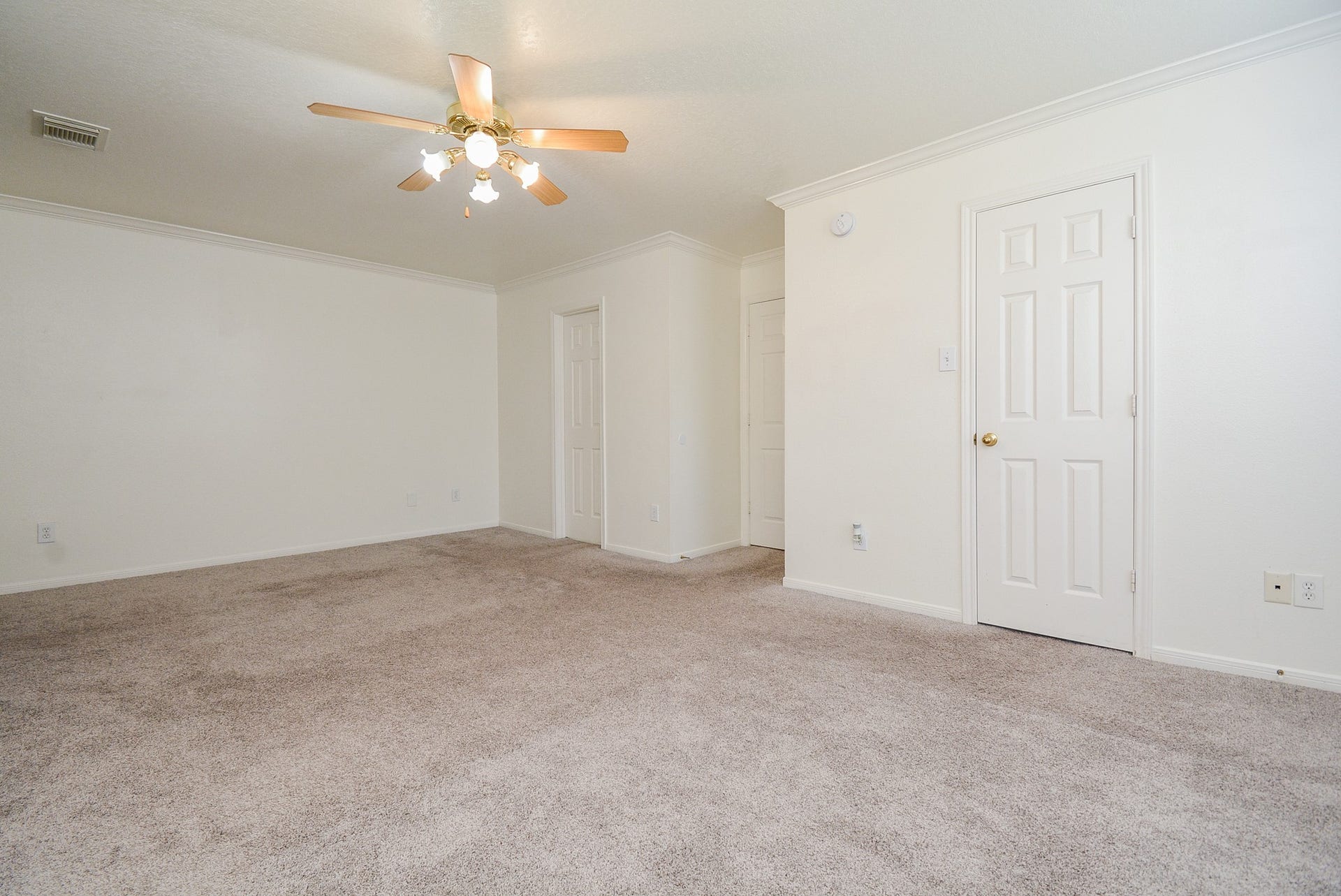 3814 Shire Valley Drive, Missouri City, TX 77459 3814 Shire Valley Drive, Missouri City, TX 77459