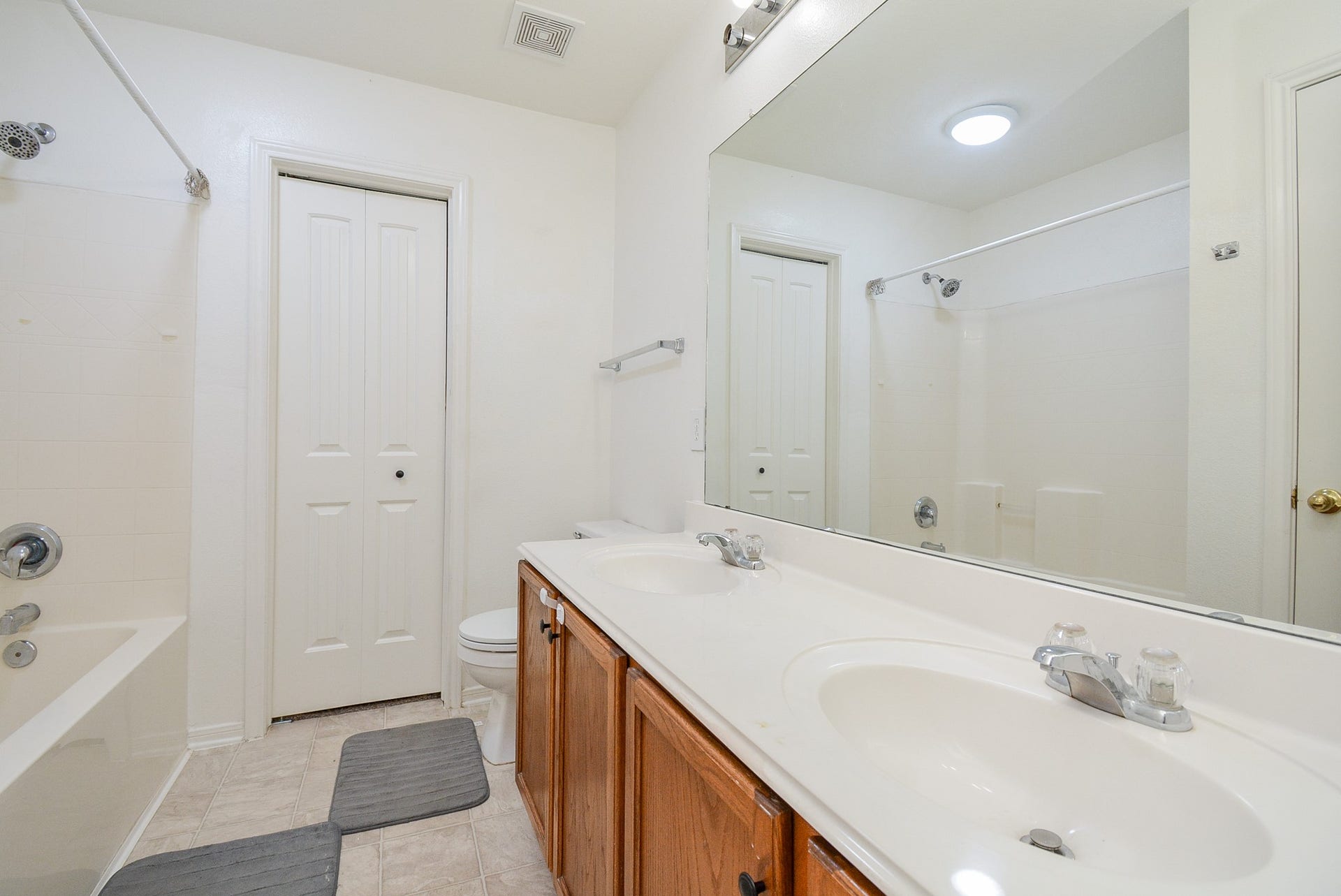 3814 Shire Valley Drive, Missouri City, TX 77459 3814 Shire Valley Drive, Missouri City, TX 77459