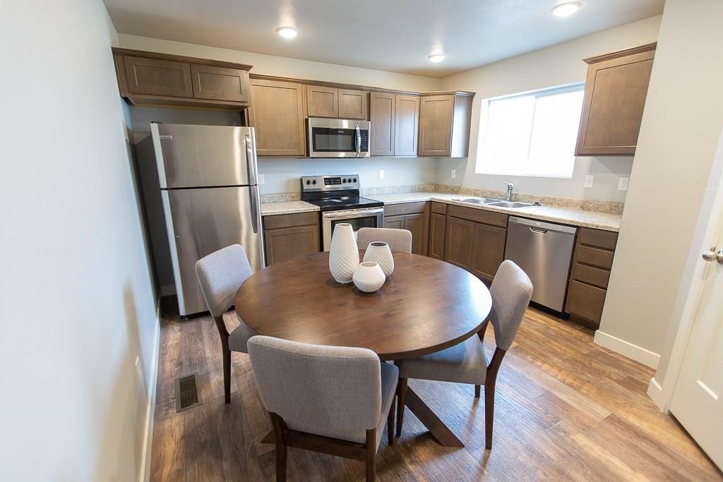21155 Gosling Road, #12 A-D, Spring, TX 77388