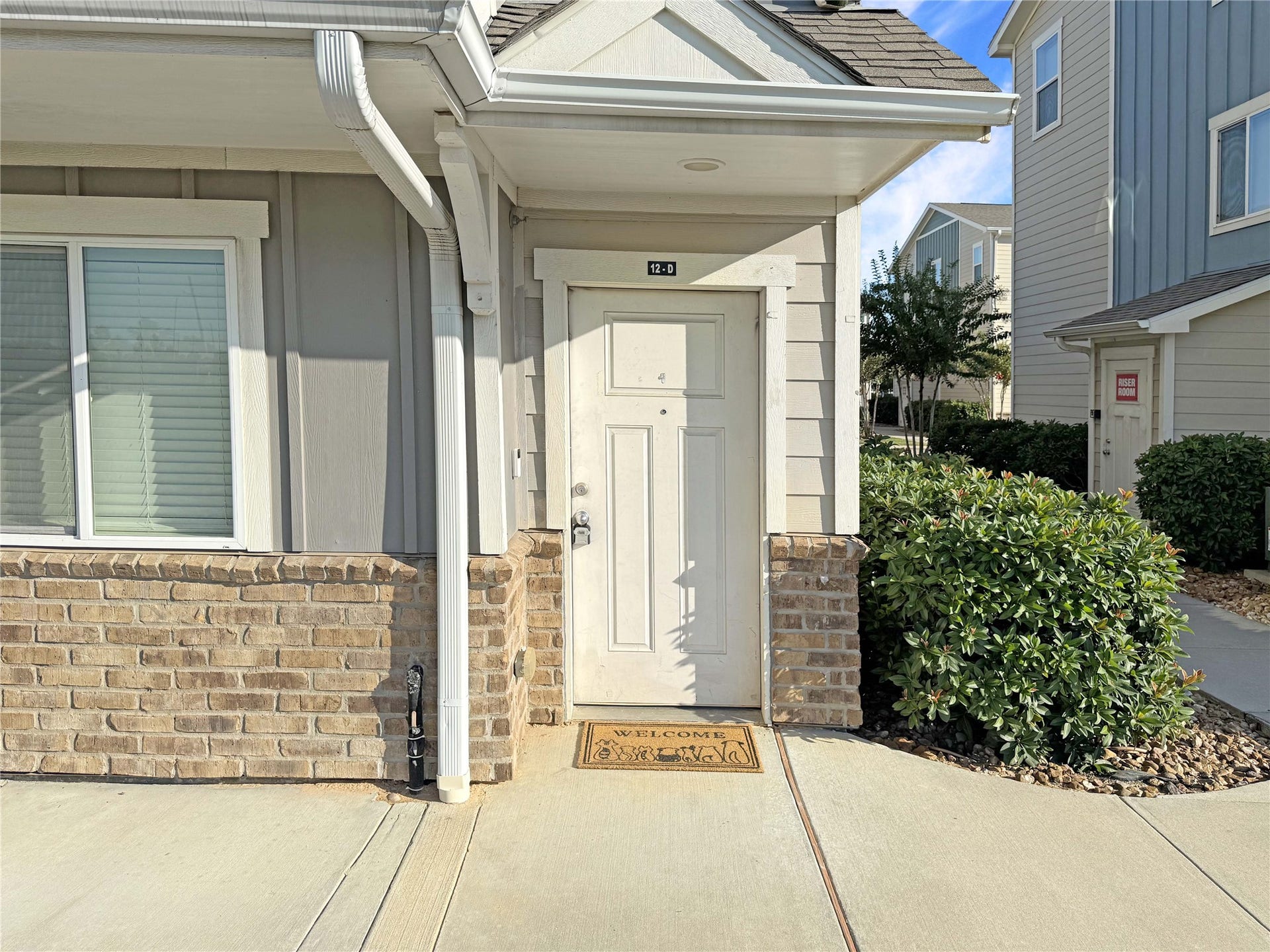 21155 Gosling Road, #12 A-D, Spring, TX 77388