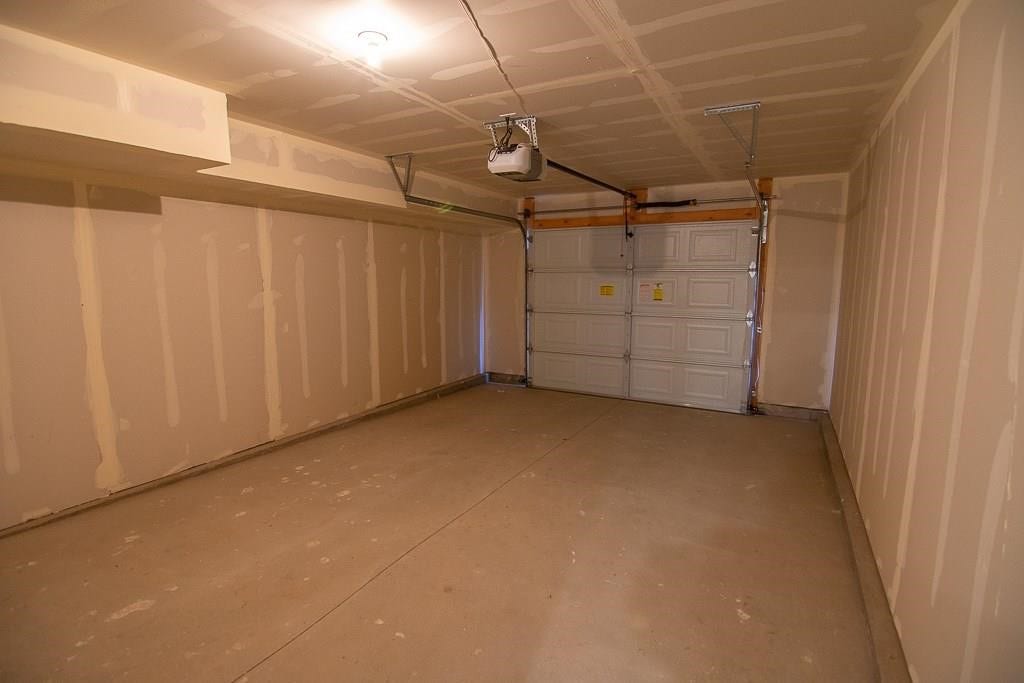 21155 Gosling Road, #12 A-D, Spring, TX 77388