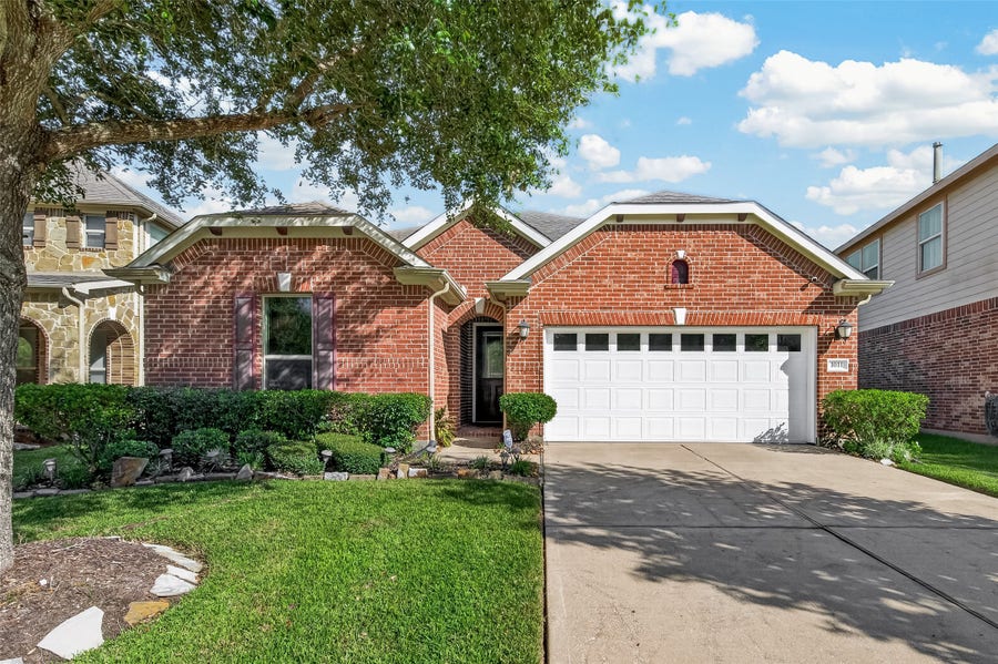 Property photo for 1011 Worth Creek Lane, Katy, TX
