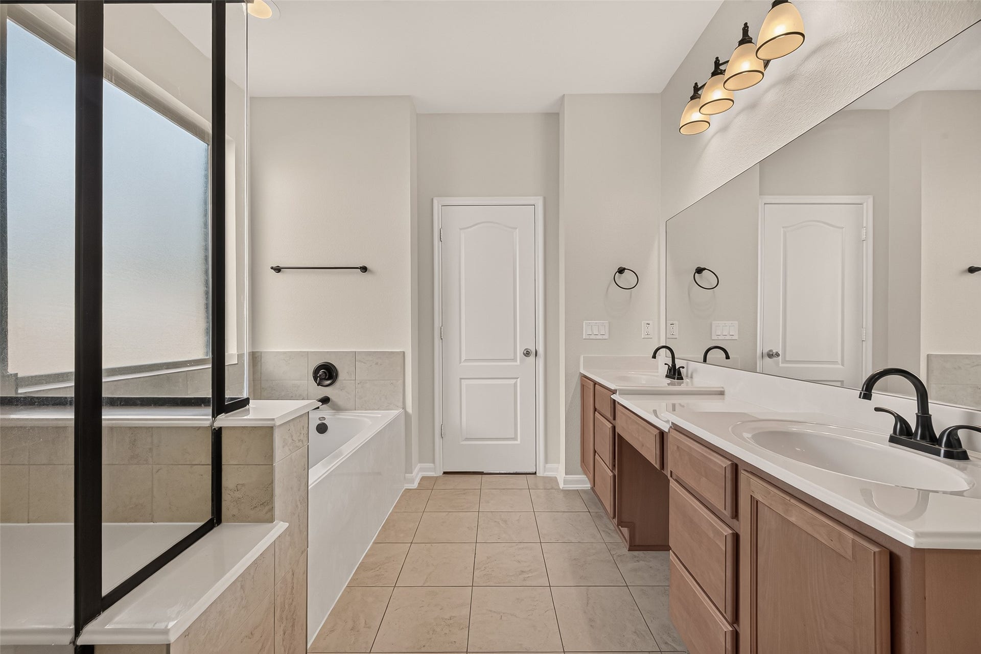 1011 Worth Creek Lane, Katy, TX 77494 Wow take a look at this bathroom!