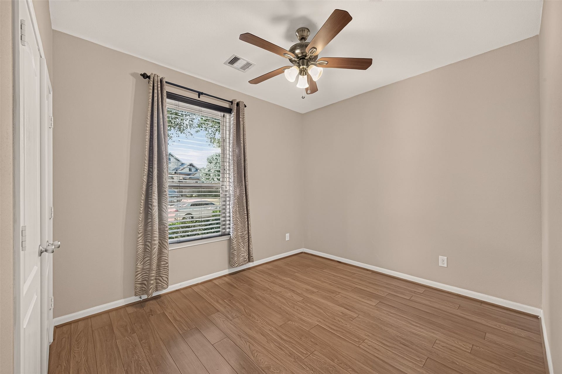1011 Worth Creek Lane, Katy, TX 77494 1011 Worth Creek Lane, Katy, TX 77494