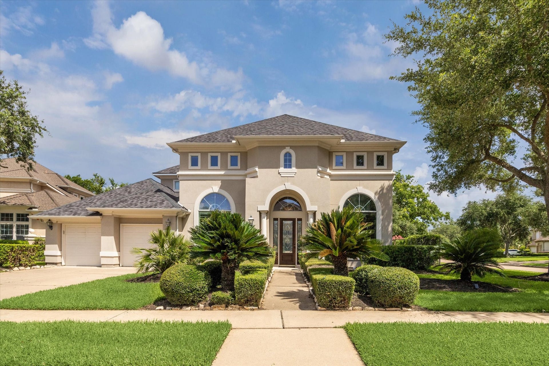 5215 Eagle Pointe Court, Sugar Land, TX 77479 5215 Eagle Pointe Court, Sugar Land, TX 77479