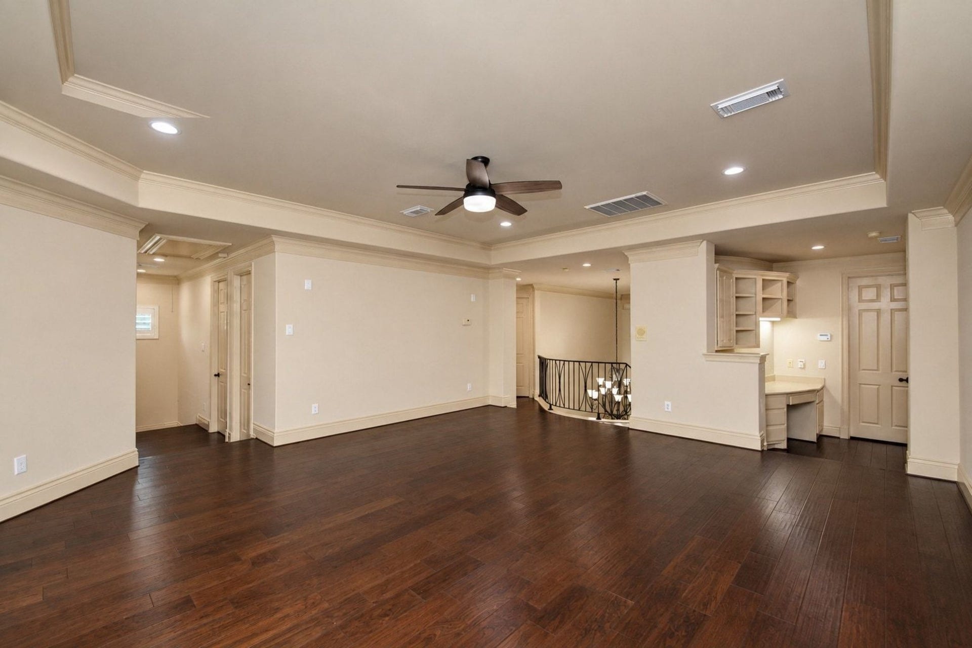 5215 Eagle Pointe Court, Sugar Land, TX 77479 5215 Eagle Pointe Court, Sugar Land, TX 77479