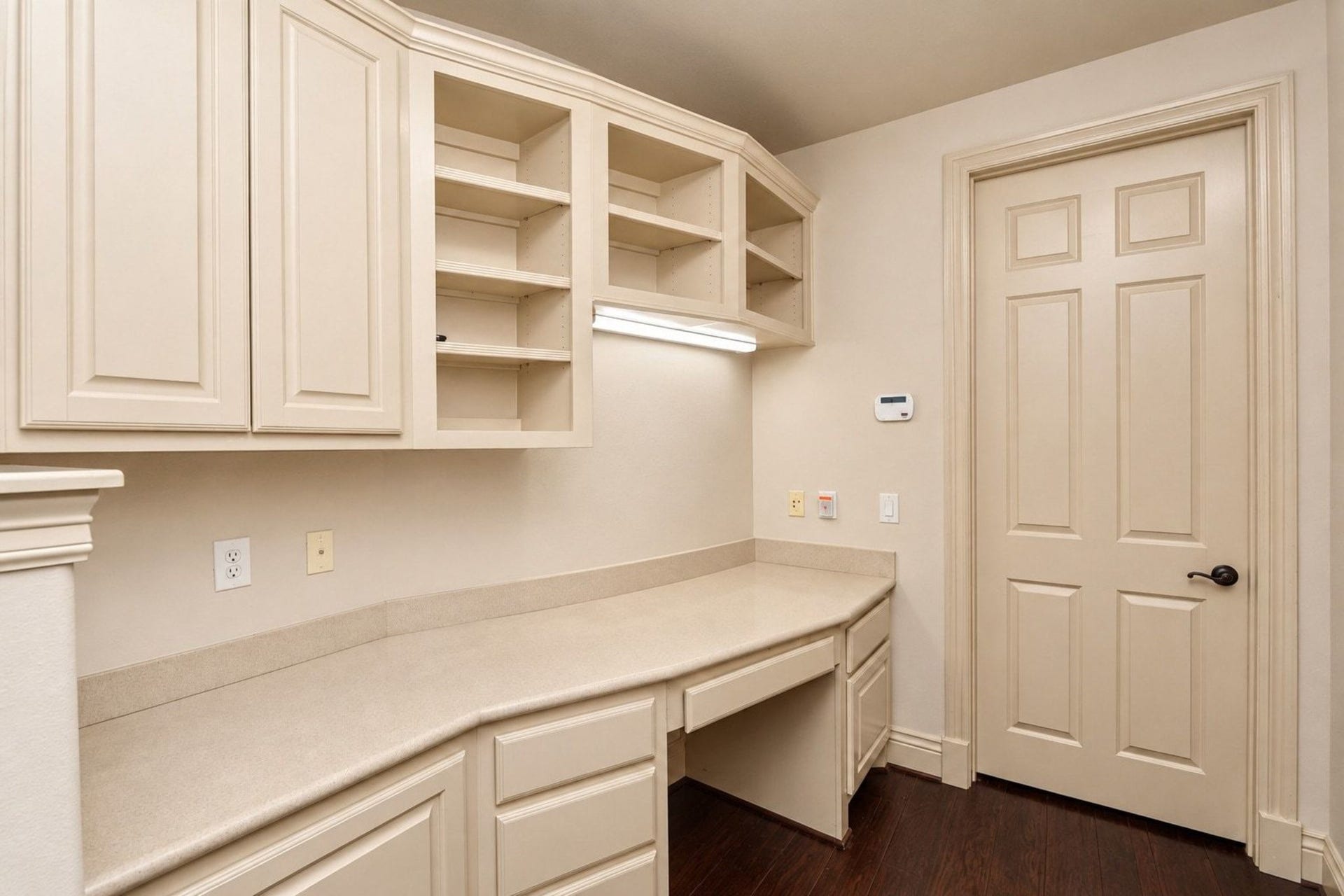 5215 Eagle Pointe Court, Sugar Land, TX 77479 5215 Eagle Pointe Court, Sugar Land, TX 77479