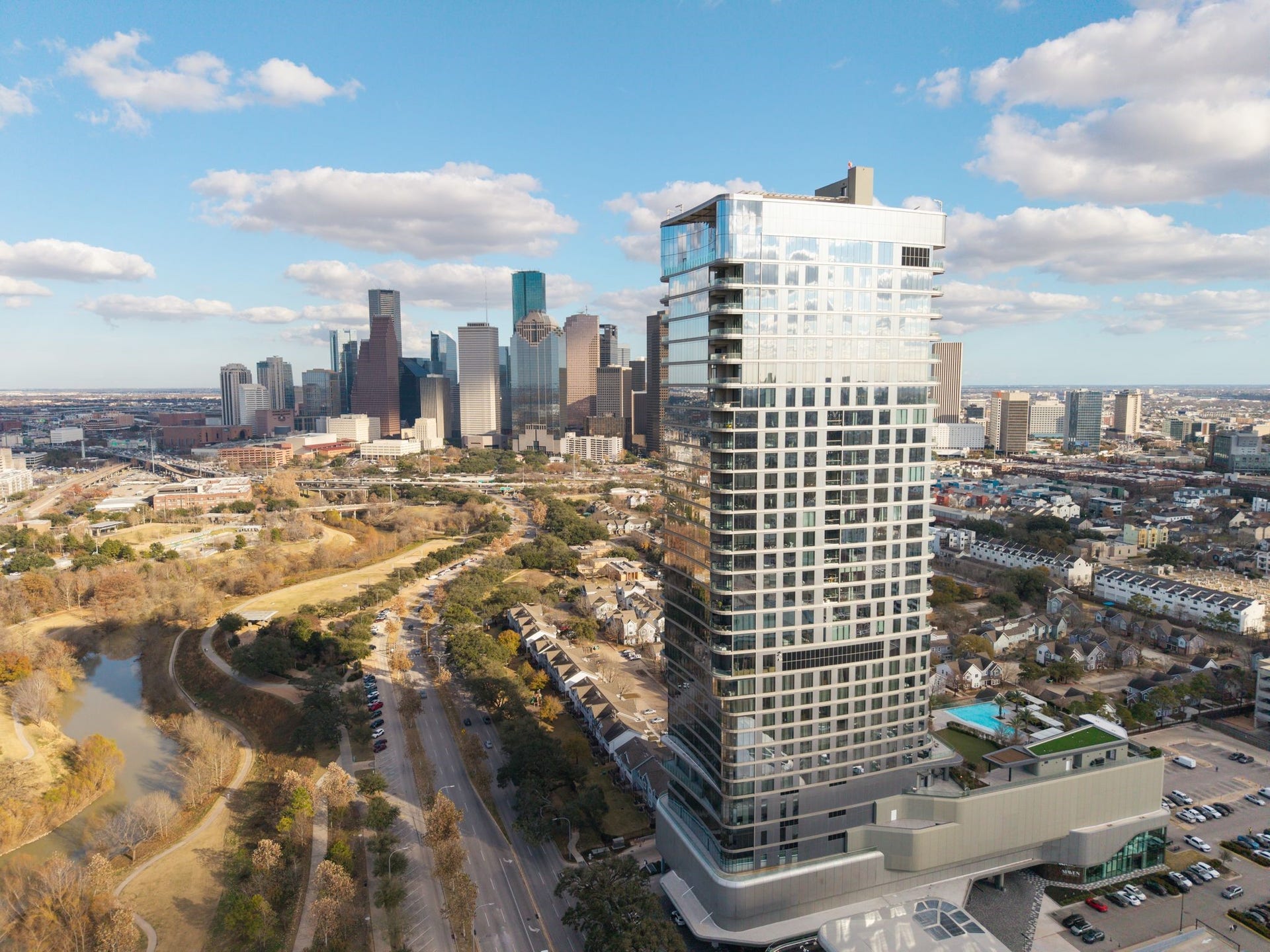 1711 Allen Parkway, #2403, Houston, TX 77019 1711 Allen Parkway, #2403, Houston, TX 77019