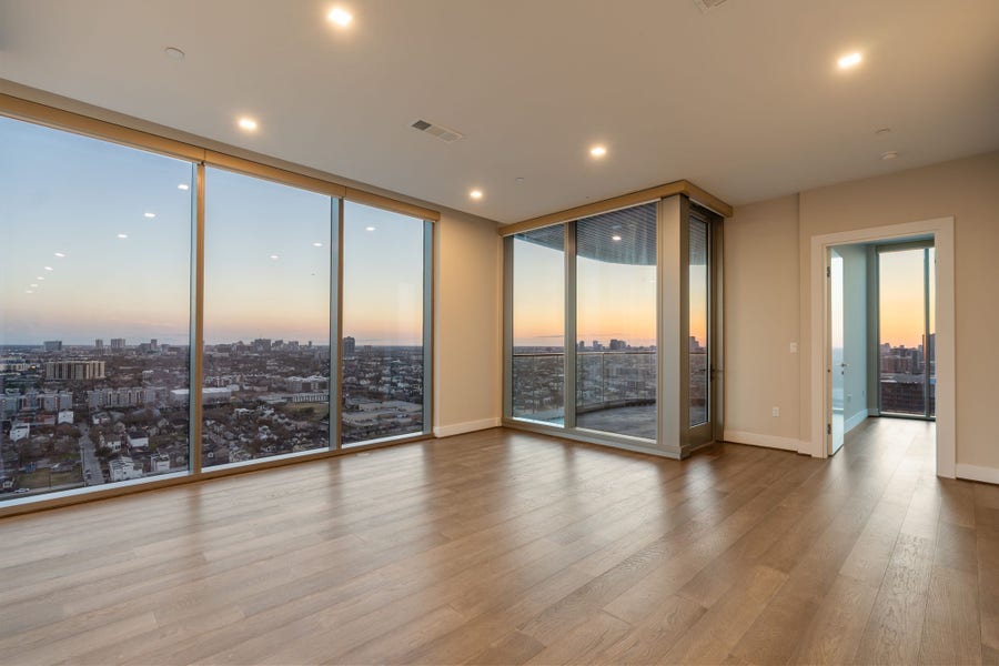 Property photo for 1711 Allen Parkway, #2403, Houston, TX