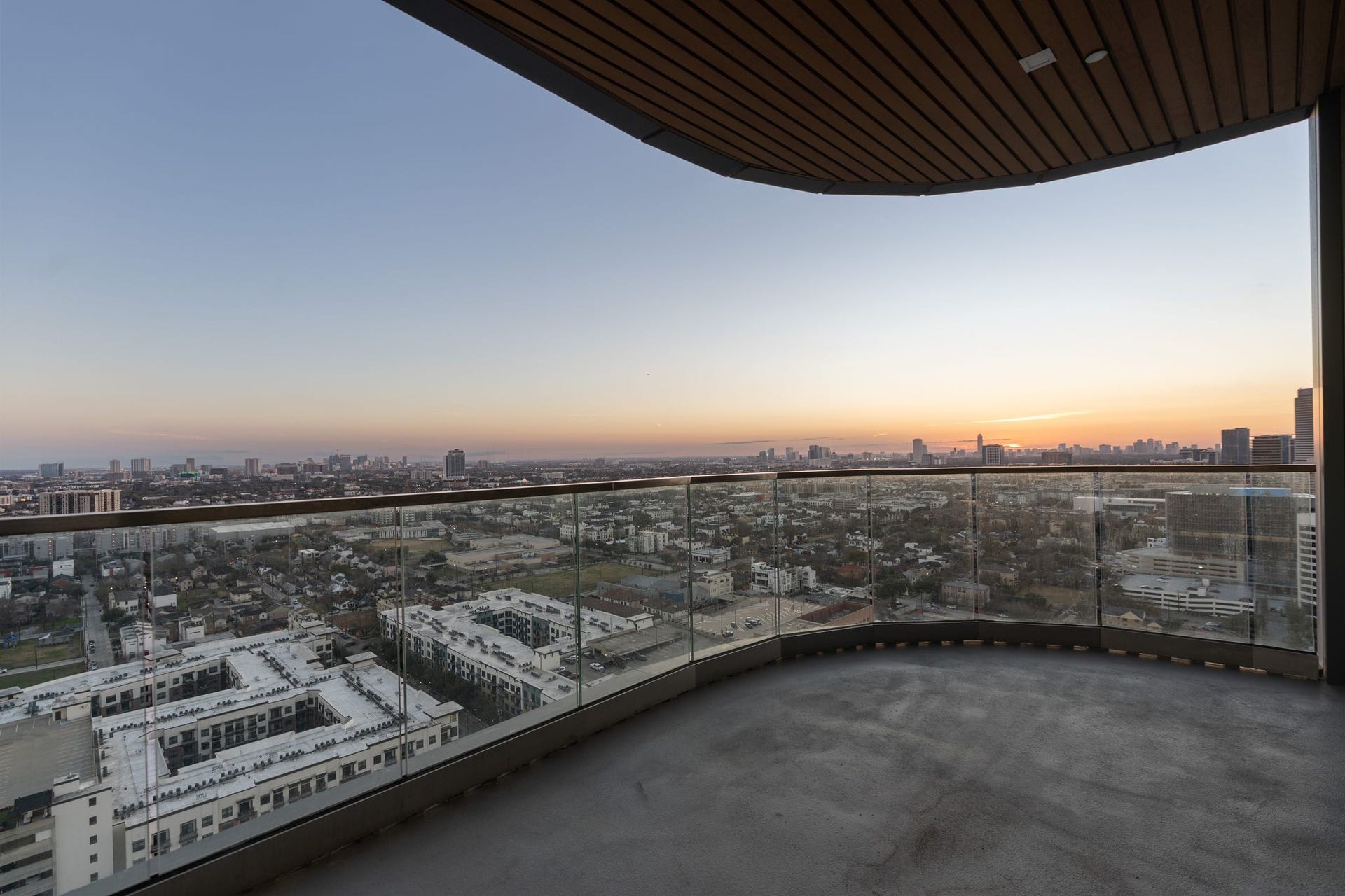 1711 Allen Parkway, #2403, Houston, TX 77019 1711 Allen Parkway, #2403, Houston, TX 77019