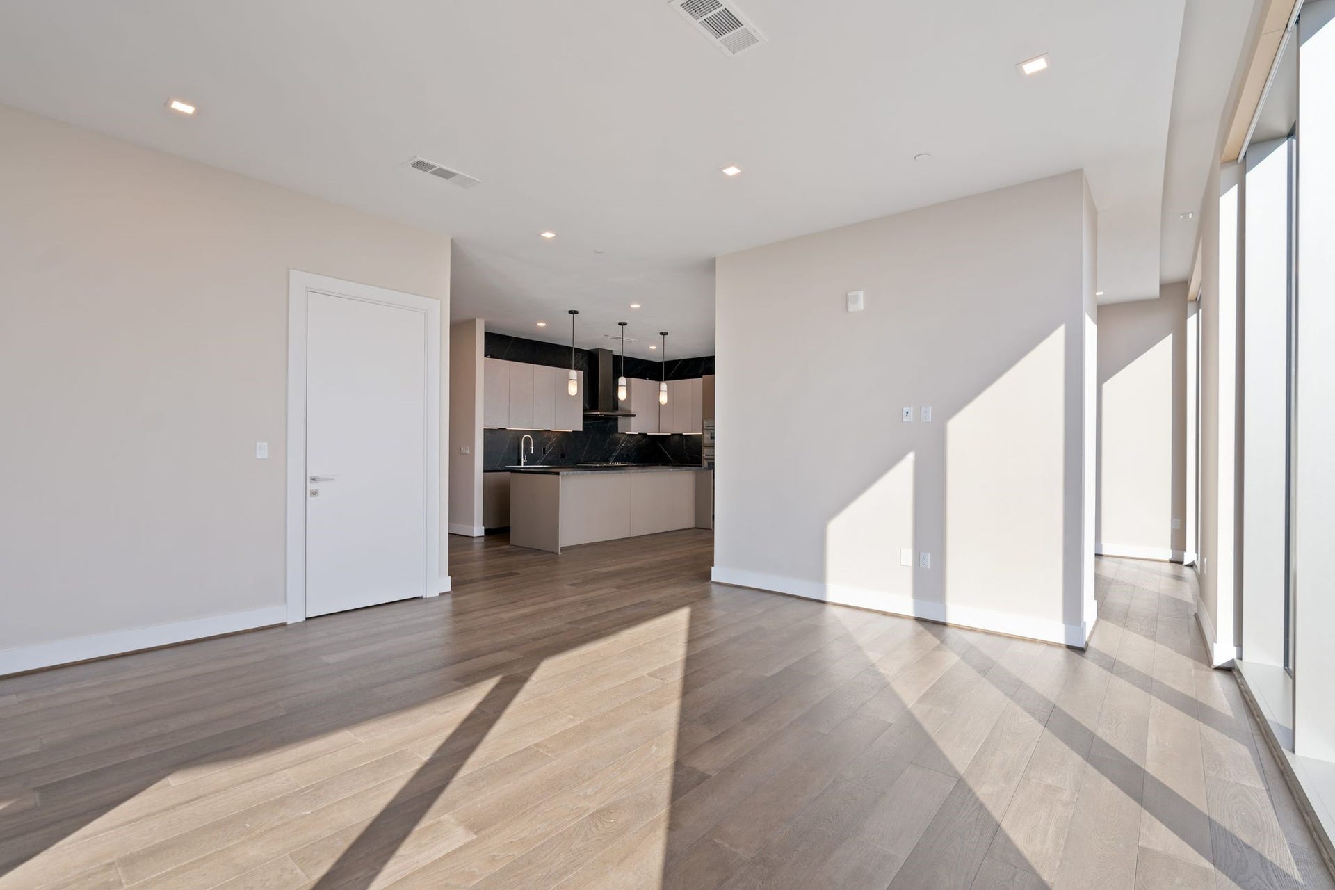 1711 Allen Parkway, #2403, Houston, TX 77019 1711 Allen Parkway, #2403, Houston, TX 77019