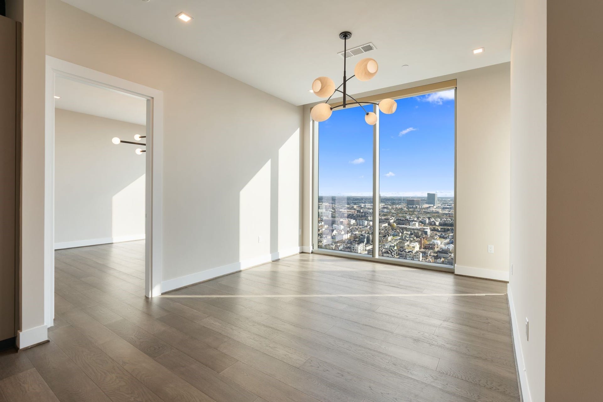 1711 Allen Parkway, #2403, Houston, TX 77019 1711 Allen Parkway, #2403, Houston, TX 77019