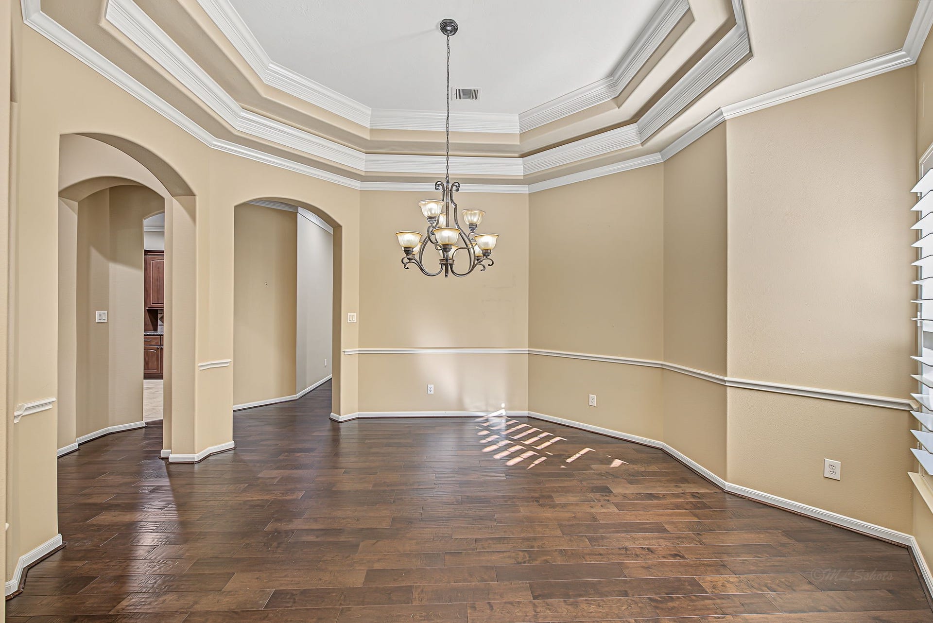 12619 Mossy Ledge Drive, Tomball, TX 77377 Dining