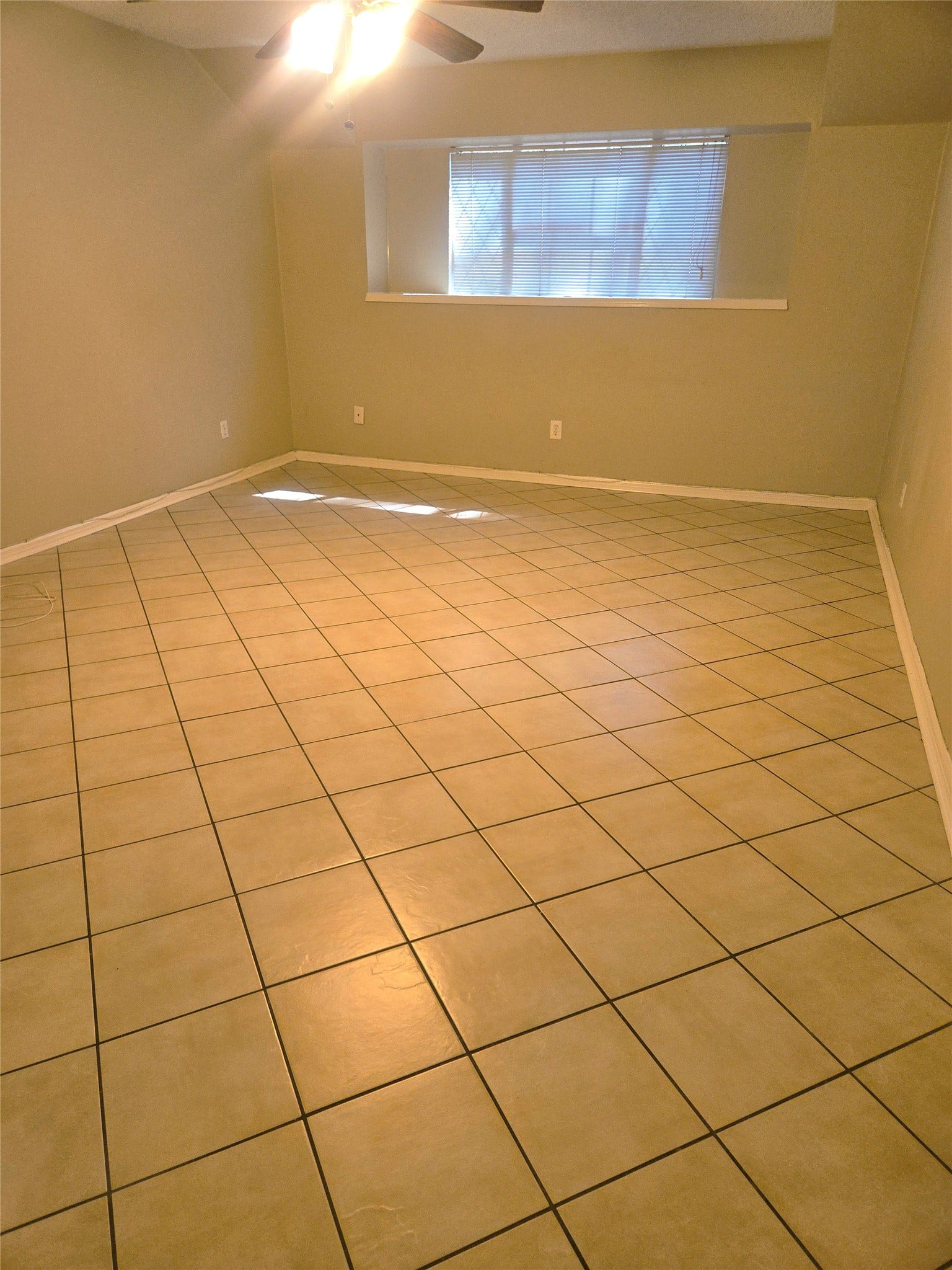 1106 Suwanee Lane, Houston, TX 77090