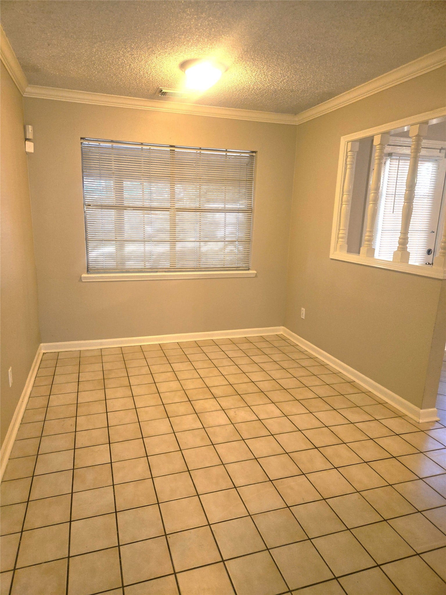 1106 Suwanee Lane, Houston, TX 77090