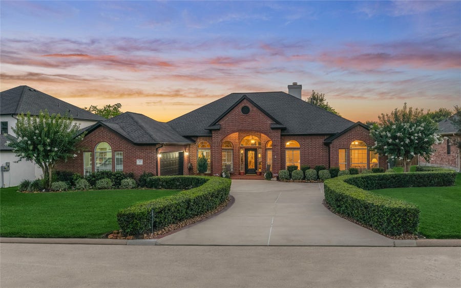 Property photo for 43 Winterhaven Lane, Montgomery, TX
