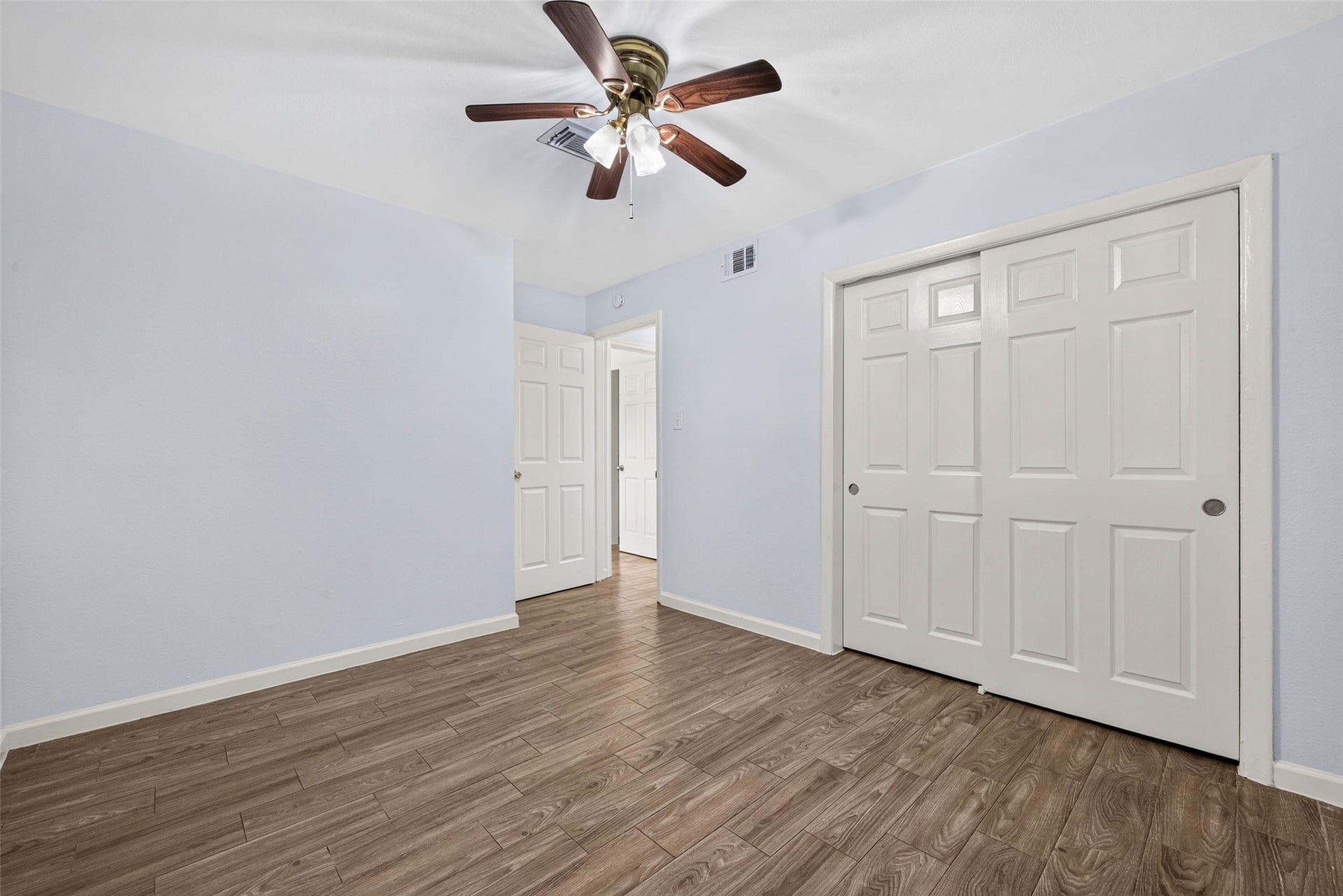 6518 Birdwood Road, Houston, TX 77074 6518 Birdwood Road, Houston, TX 77074