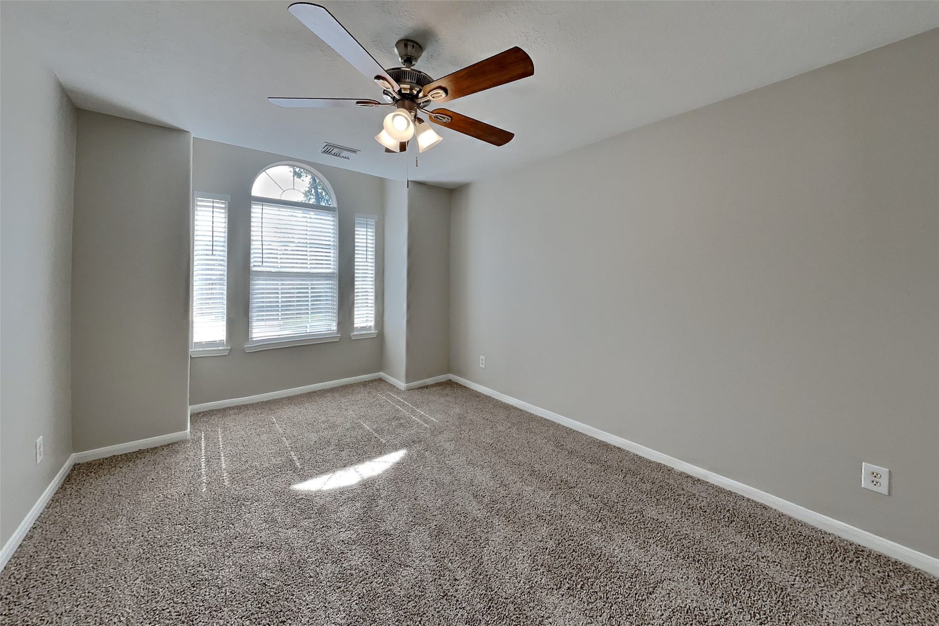 26974 Crown Haven Drive, Kingwood, TX 77339