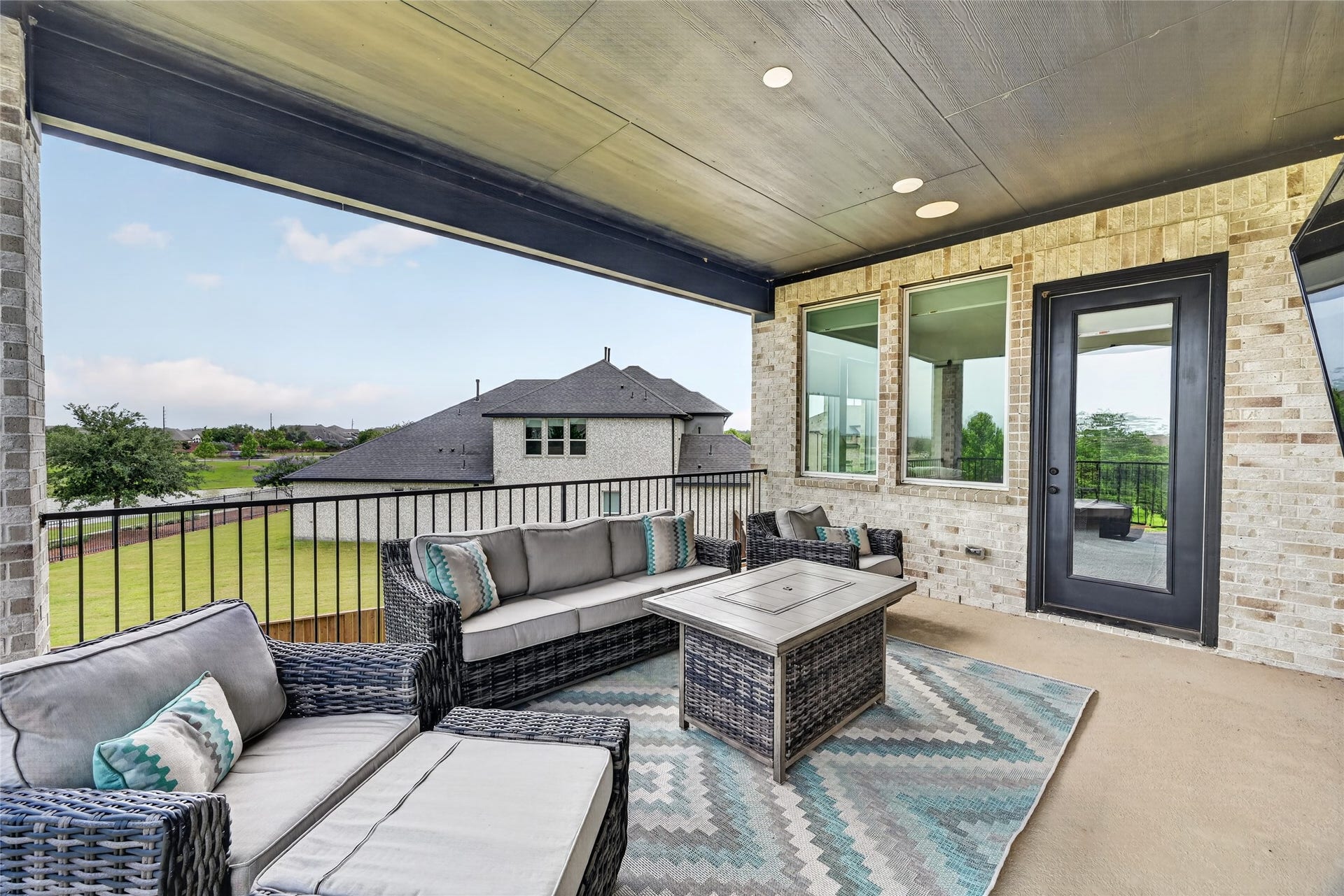 9827 Wright Drive, Manvel, TX 77578 9827 Wright Drive, Manvel, TX 77578