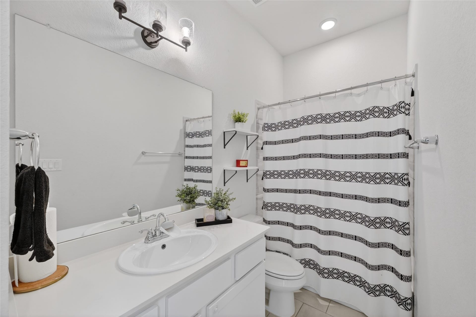 9827 Wright Drive, Manvel, TX 77578 9827 Wright Drive, Manvel, TX 77578