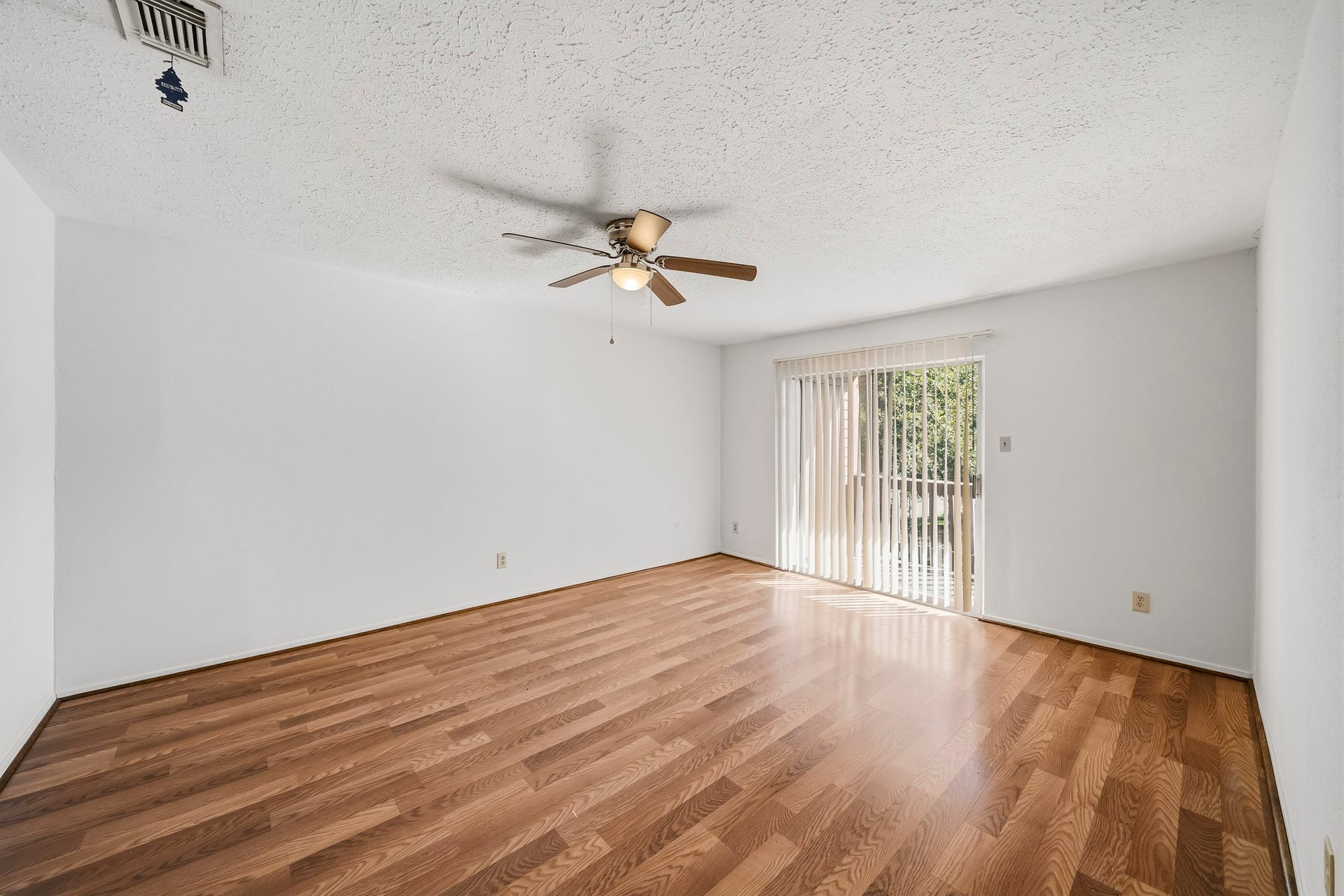 10555 Turtlewood Court, #303, Houston, TX 77072 10555 Turtlewood Court, #303, Houston, TX 77072