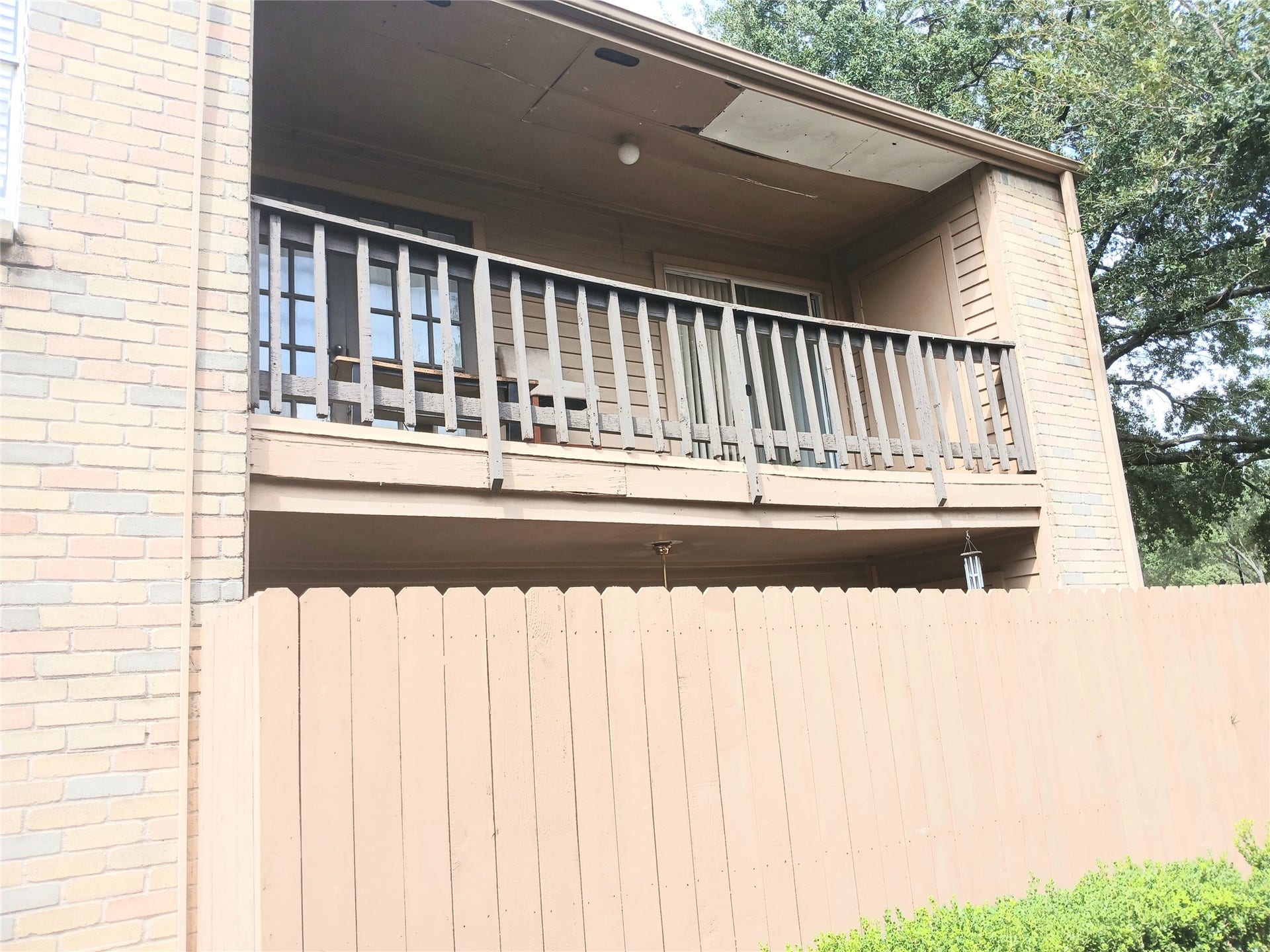 10555 Turtlewood Court, #303, Houston, TX 77072 10555 Turtlewood Court, #303, Houston, TX 77072
