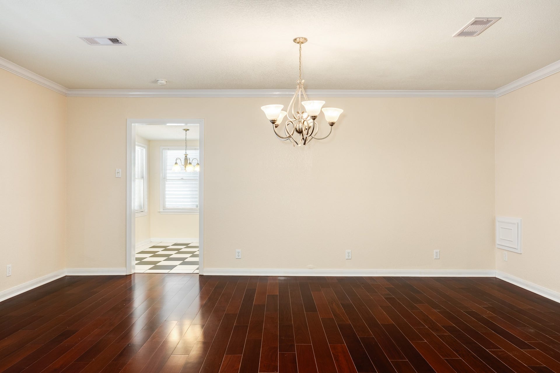 114 Tarpon Avenue, Galveston, TX 77550 114 Tarpon Avenue, Galveston, TX 77550