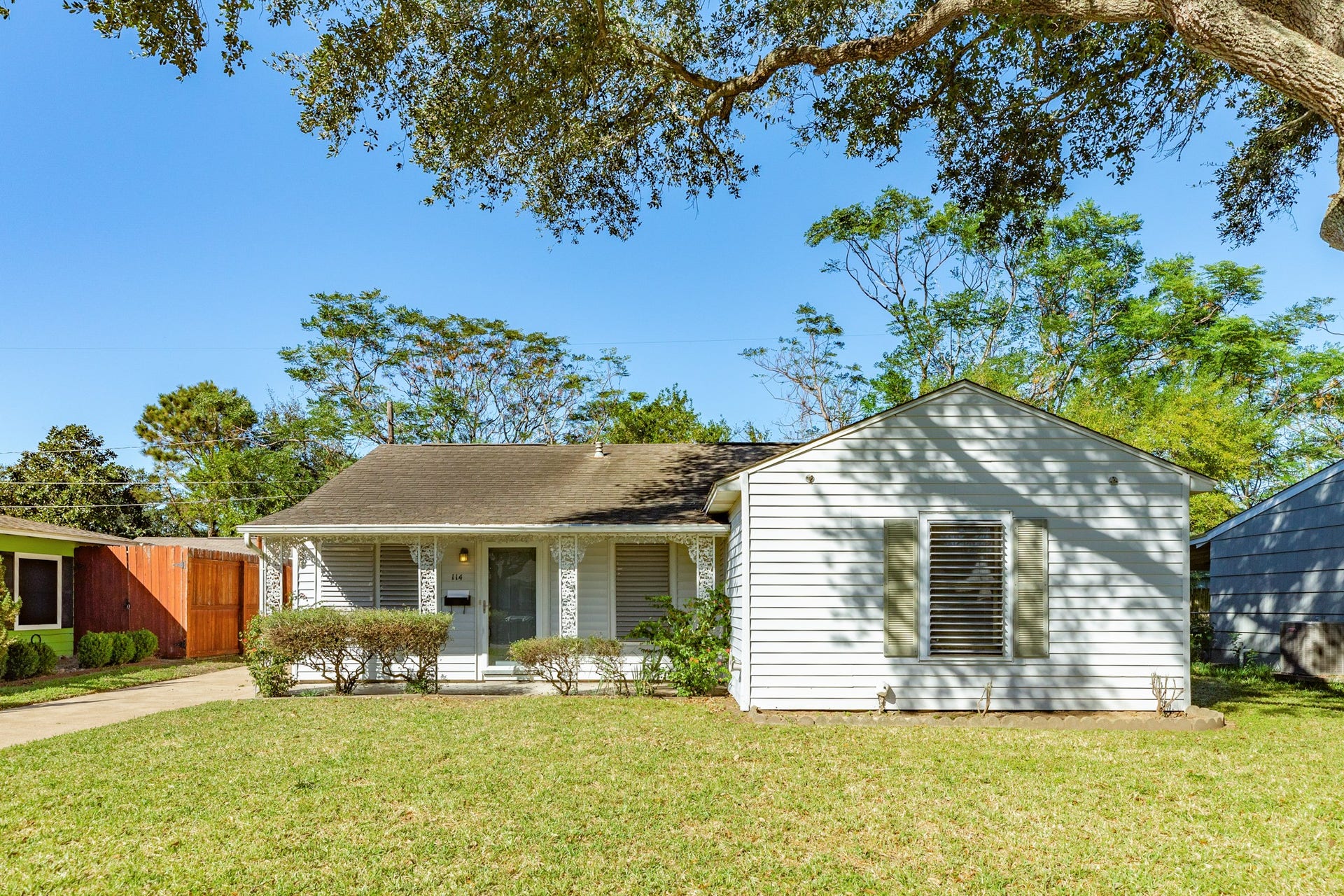 114 Tarpon Avenue, Galveston, TX 77550 114 Tarpon Avenue, Galveston, TX 77550
