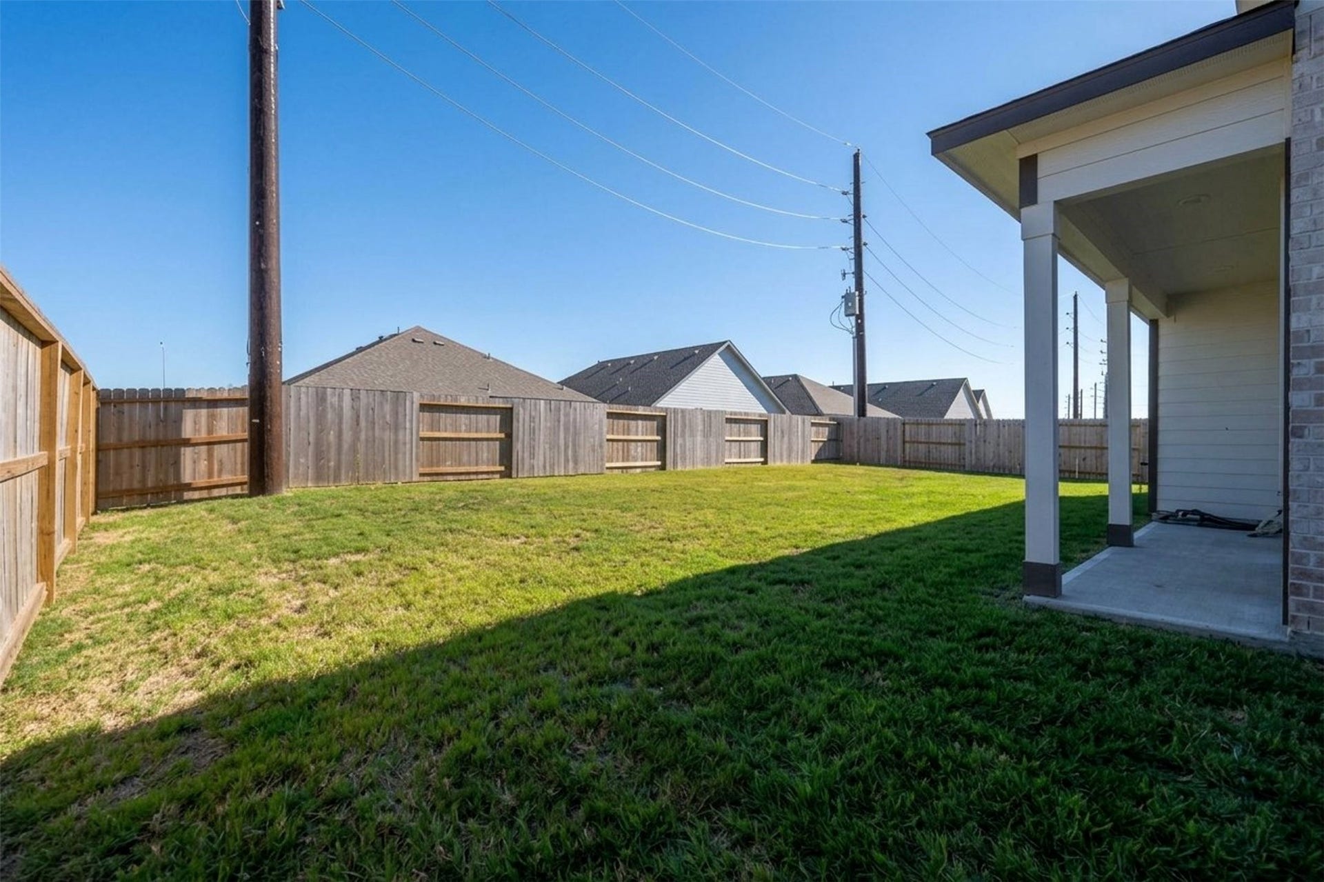 8326 Amethyst Valley Lane, Angleton, TX 77515 8326 Amethyst Valley Lane, Angleton, TX 77515