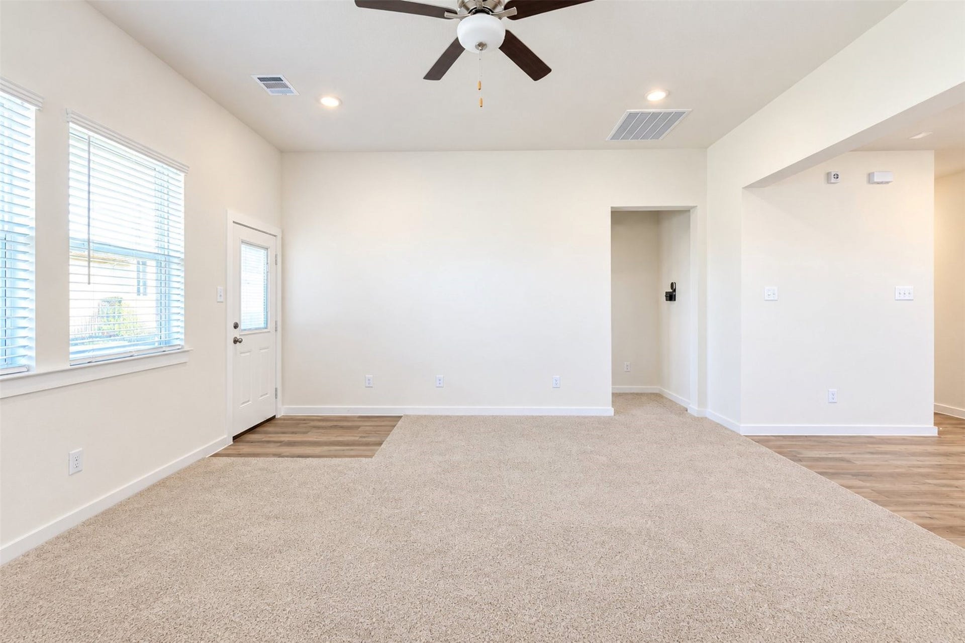 8326 Amethyst Valley Lane, Angleton, TX 77515 8326 Amethyst Valley Lane, Angleton, TX 77515