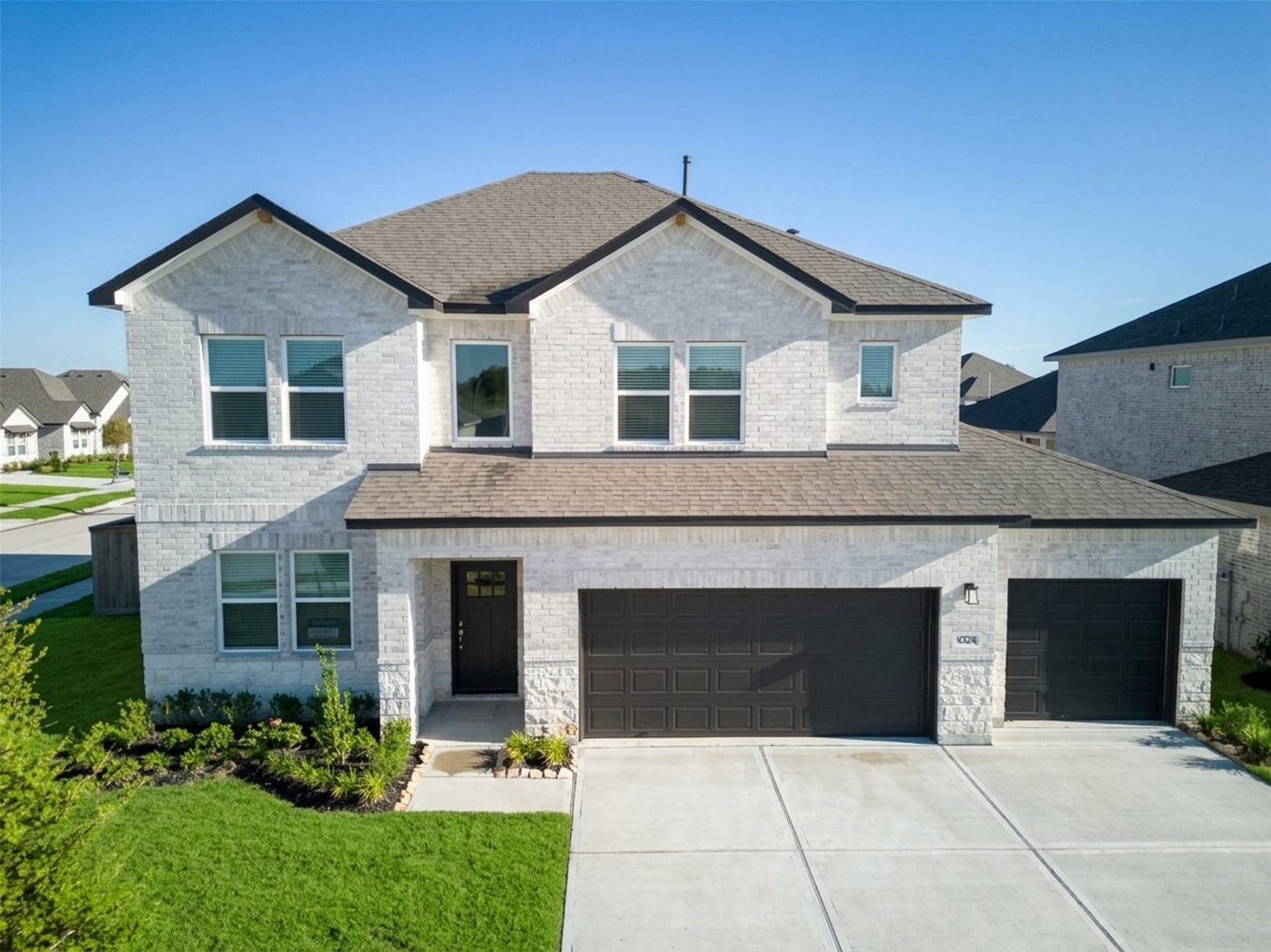 8326 Amethyst Valley Lane, Angleton, TX 77515 8326 Amethyst Valley Lane, Angleton, TX 77515
