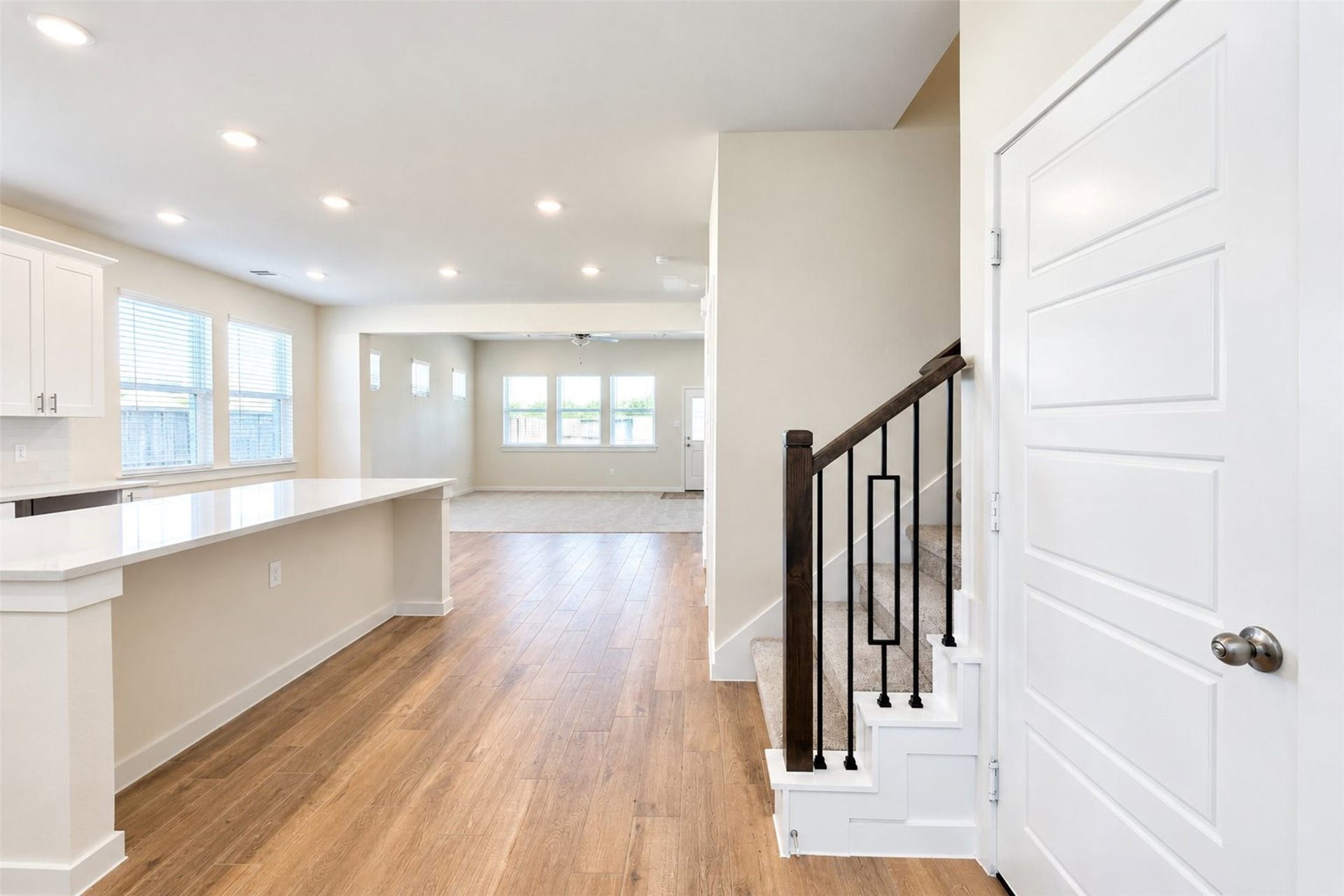8326 Amethyst Valley Lane, Angleton, TX 77515 8326 Amethyst Valley Lane, Angleton, TX 77515
