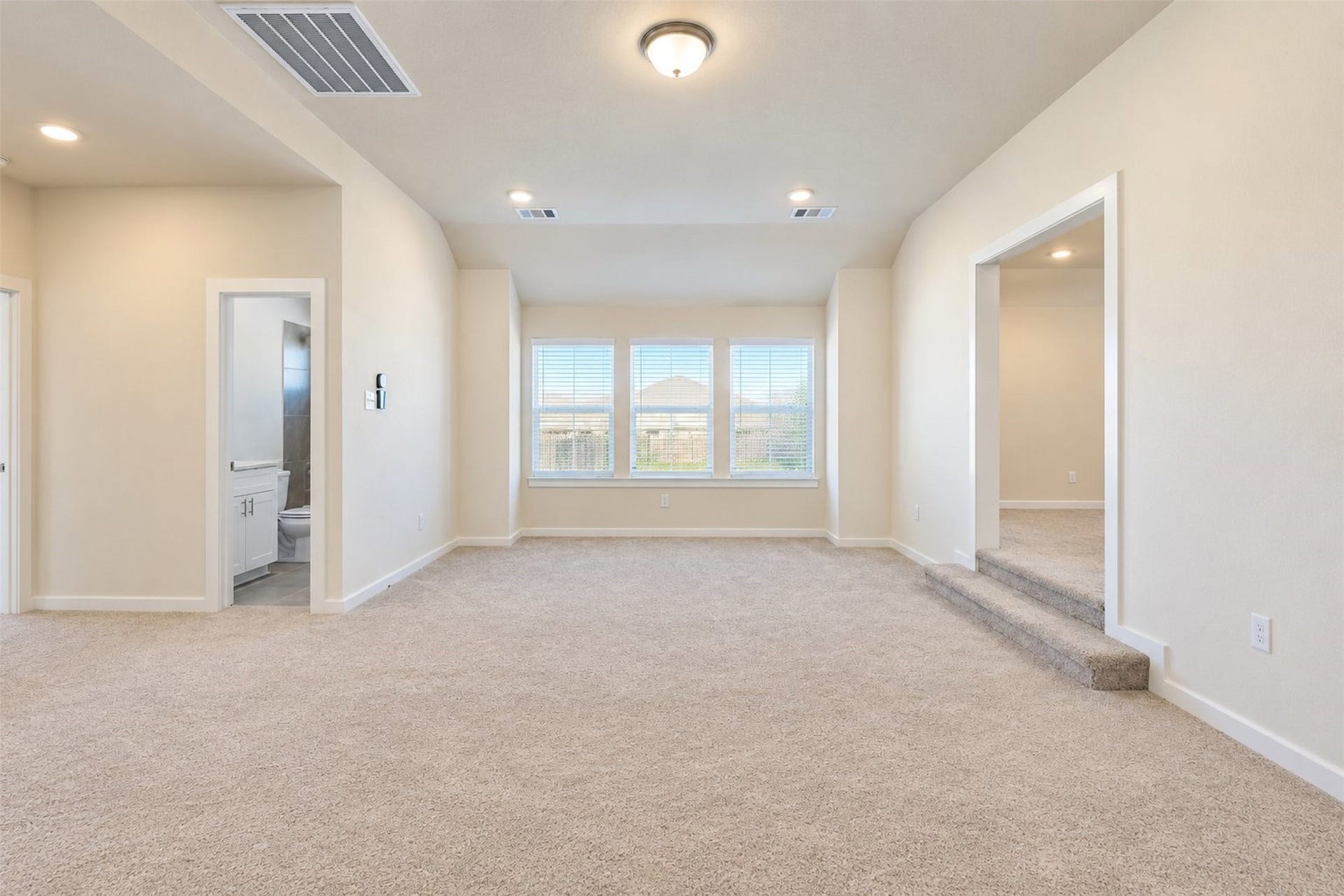 8326 Amethyst Valley Lane, Angleton, TX 77515 8326 Amethyst Valley Lane, Angleton, TX 77515