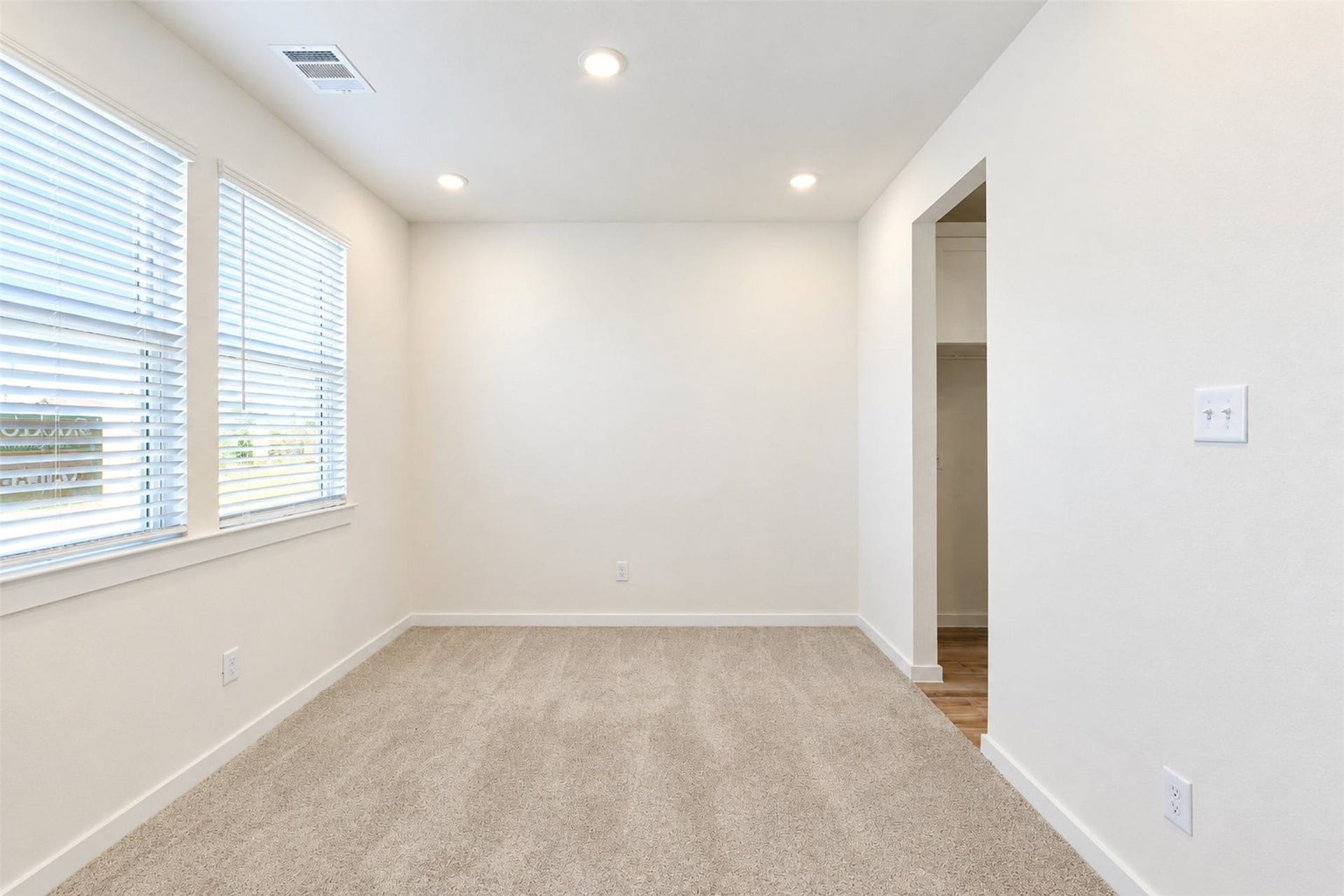 8326 Amethyst Valley Lane, Angleton, TX 77515 8326 Amethyst Valley Lane, Angleton, TX 77515
