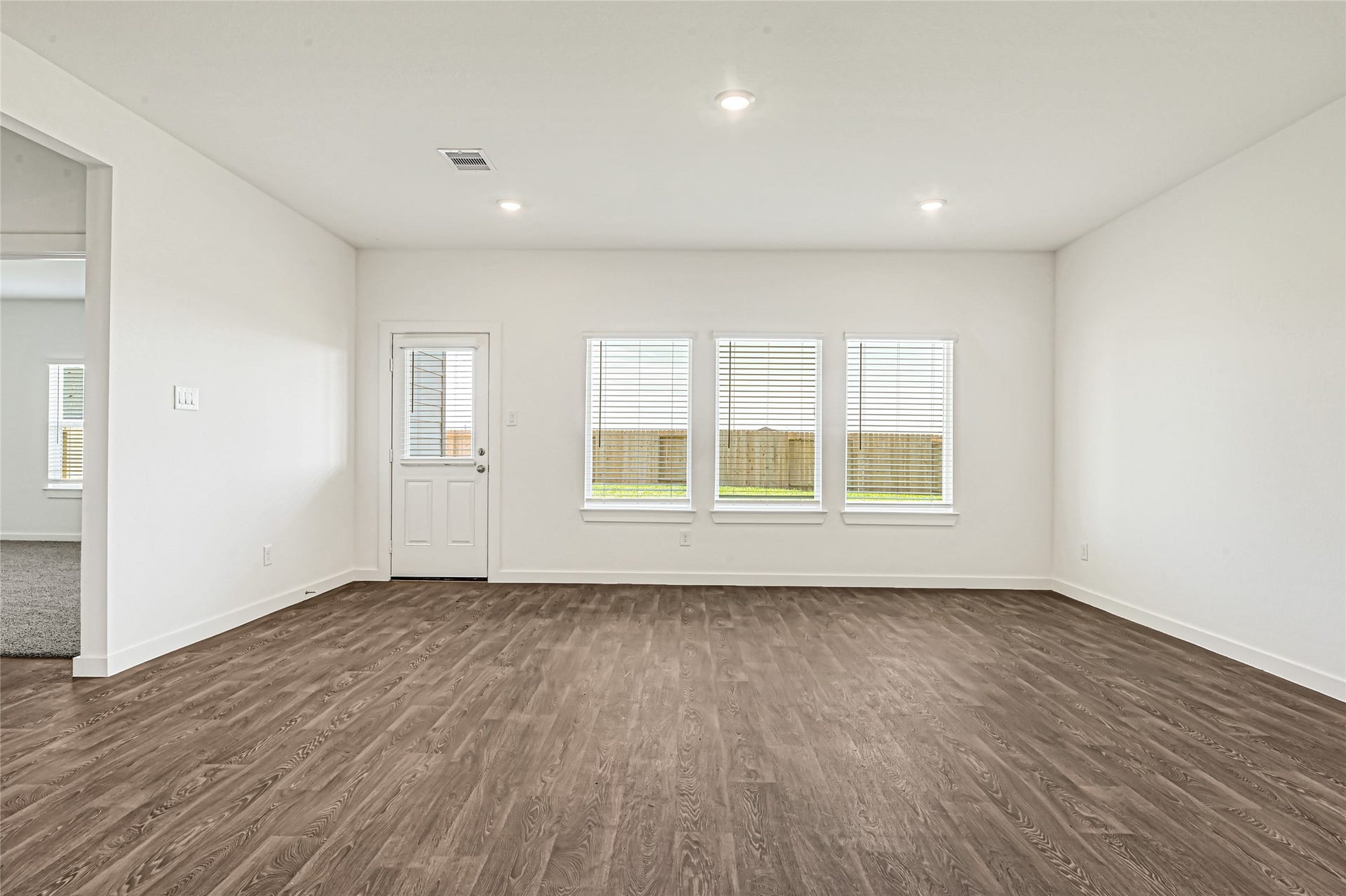 2631 Sunset Bluff Lane, Rosenberg, TX 77471 2631 Sunset Bluff Lane, Rosenberg, TX 77471
