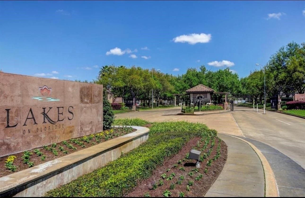 12806 Rock Falls Way, Houston, TX 77041 12806 Rock Falls Way, Houston, TX 77041