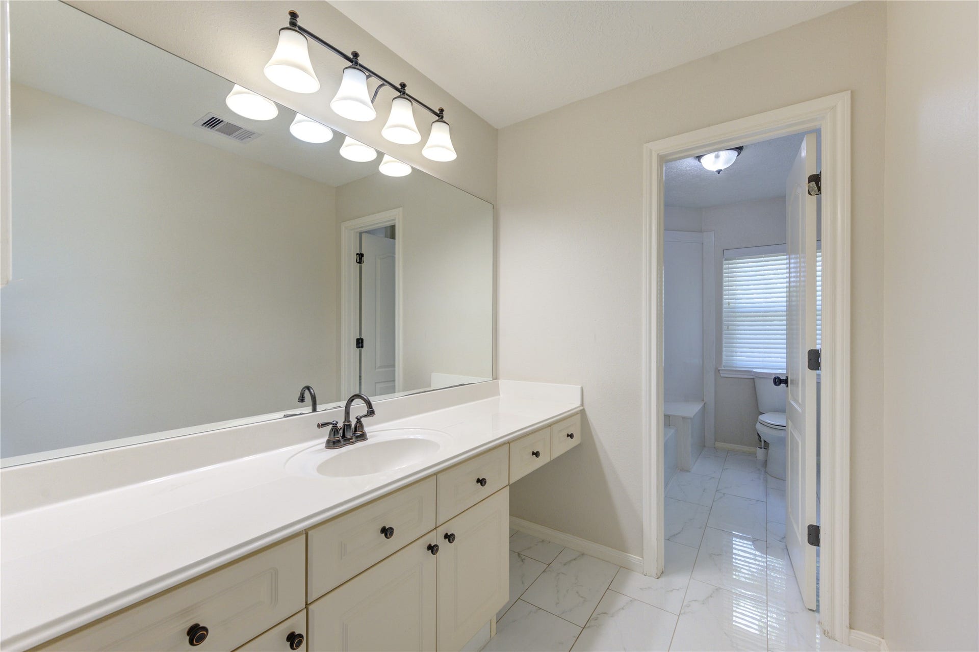 12806 Rock Falls Way, Houston, TX 77041 12806 Rock Falls Way, Houston, TX 77041