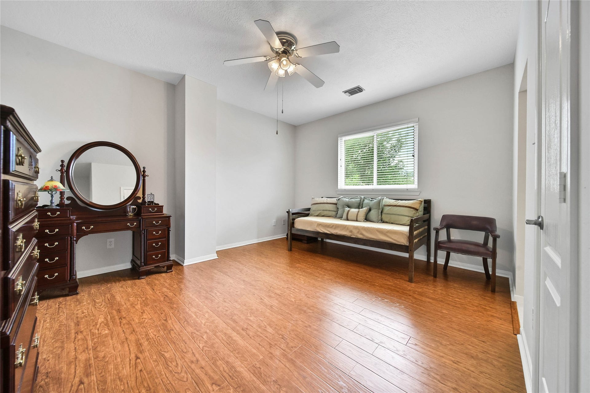 Spacious secondary bedrooms up. Large walk-in closets up!