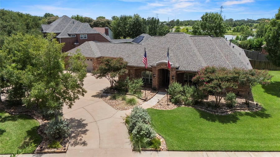 Property photo for 8606 Meadowview Court, Jersey Village, TX