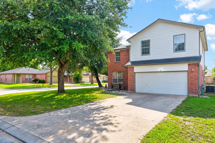 Property photo for 918 Ivycroft Lane, Spring, TX