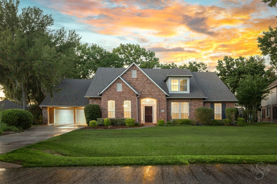 Property photo for 5010 Oxbow Circle E, Fulshear, TX