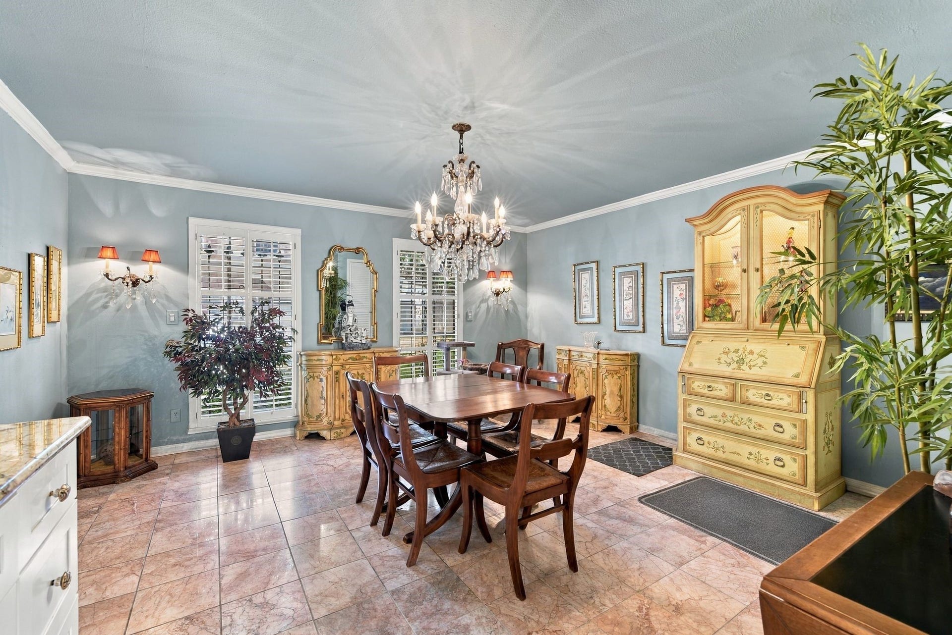 5204 Arboles Drive, #10, Houston, TX 77035 5204 Arboles Drive, #10, Houston, TX 77035
